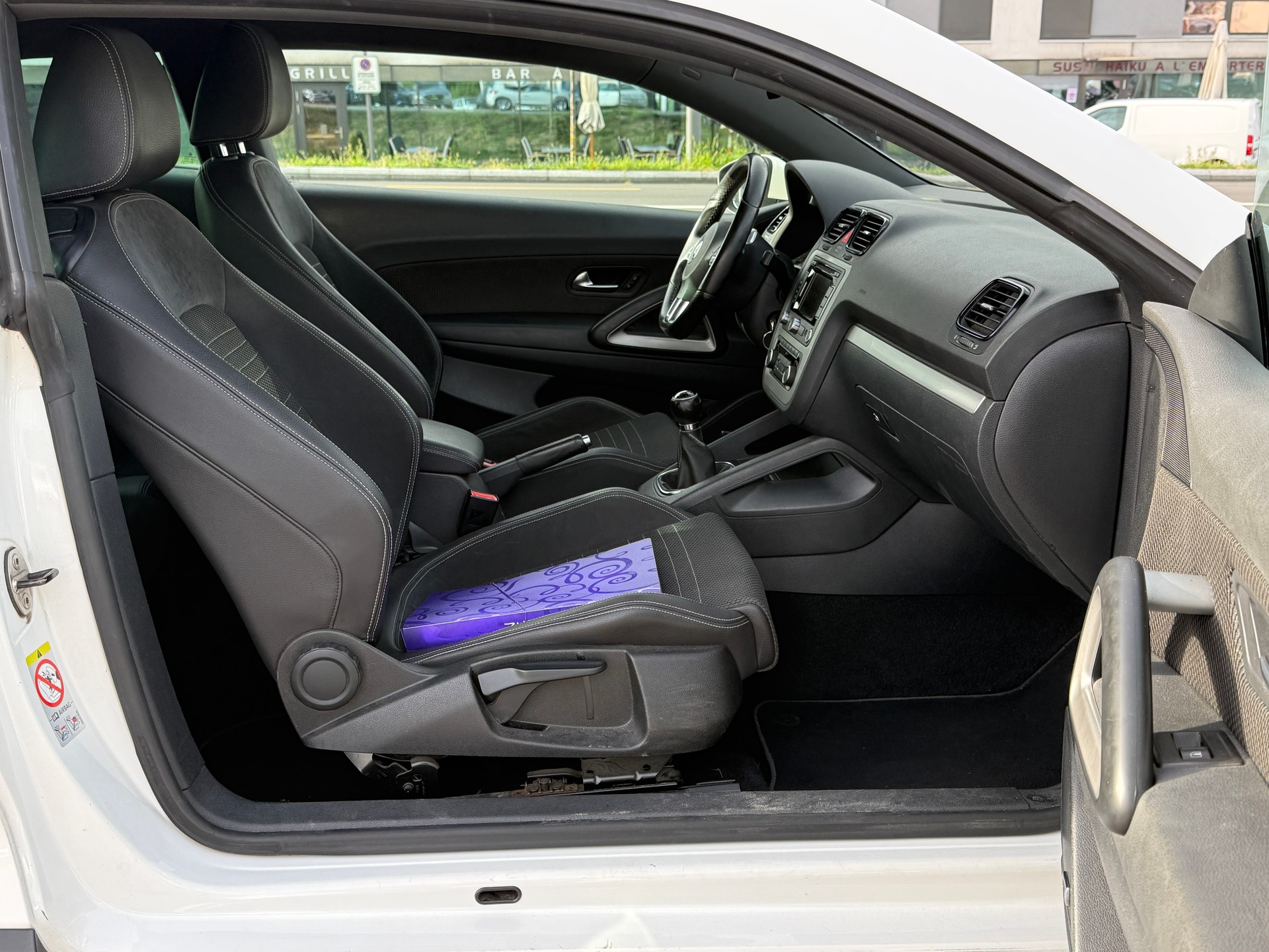 VW Scirocco 1.4 TSI Team - Navigation - Toit Panoramique - Tampomat - PDC Capteur Park -Expertisé : 10.09.2025-image-18