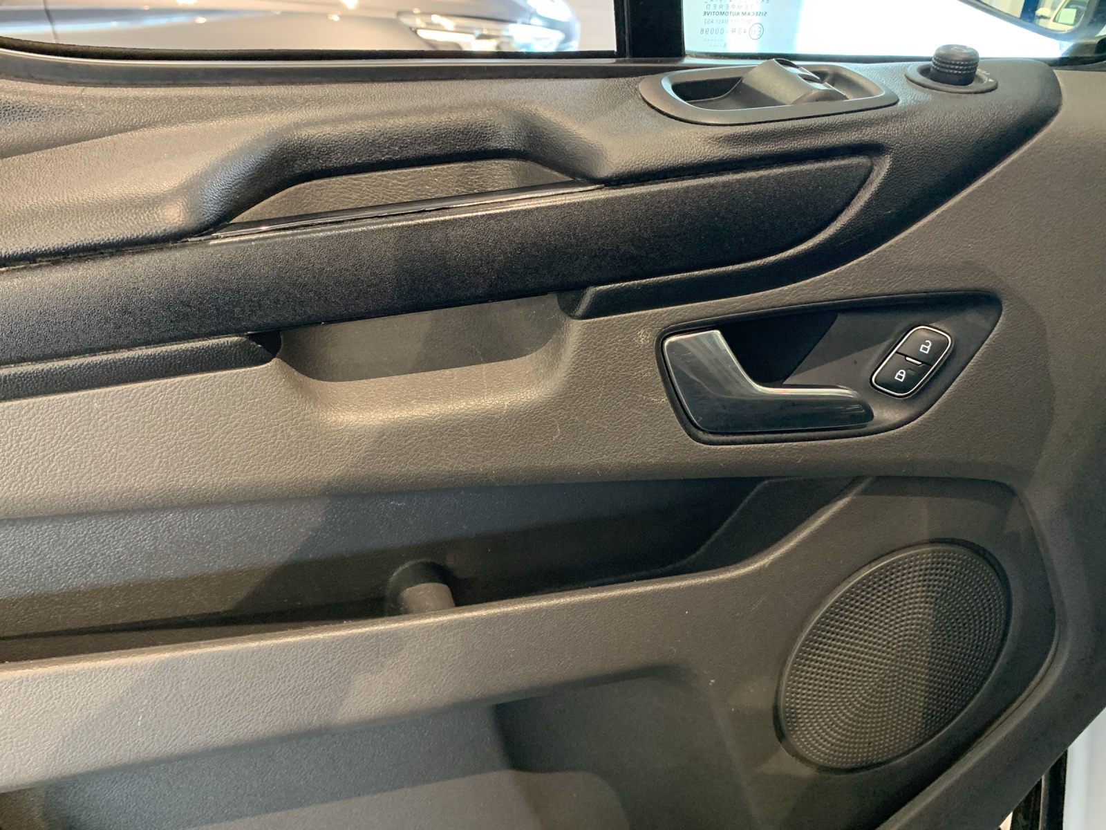 FORD Transit C Van 300 L1 2.0 TDCi 130 Trend-image-7