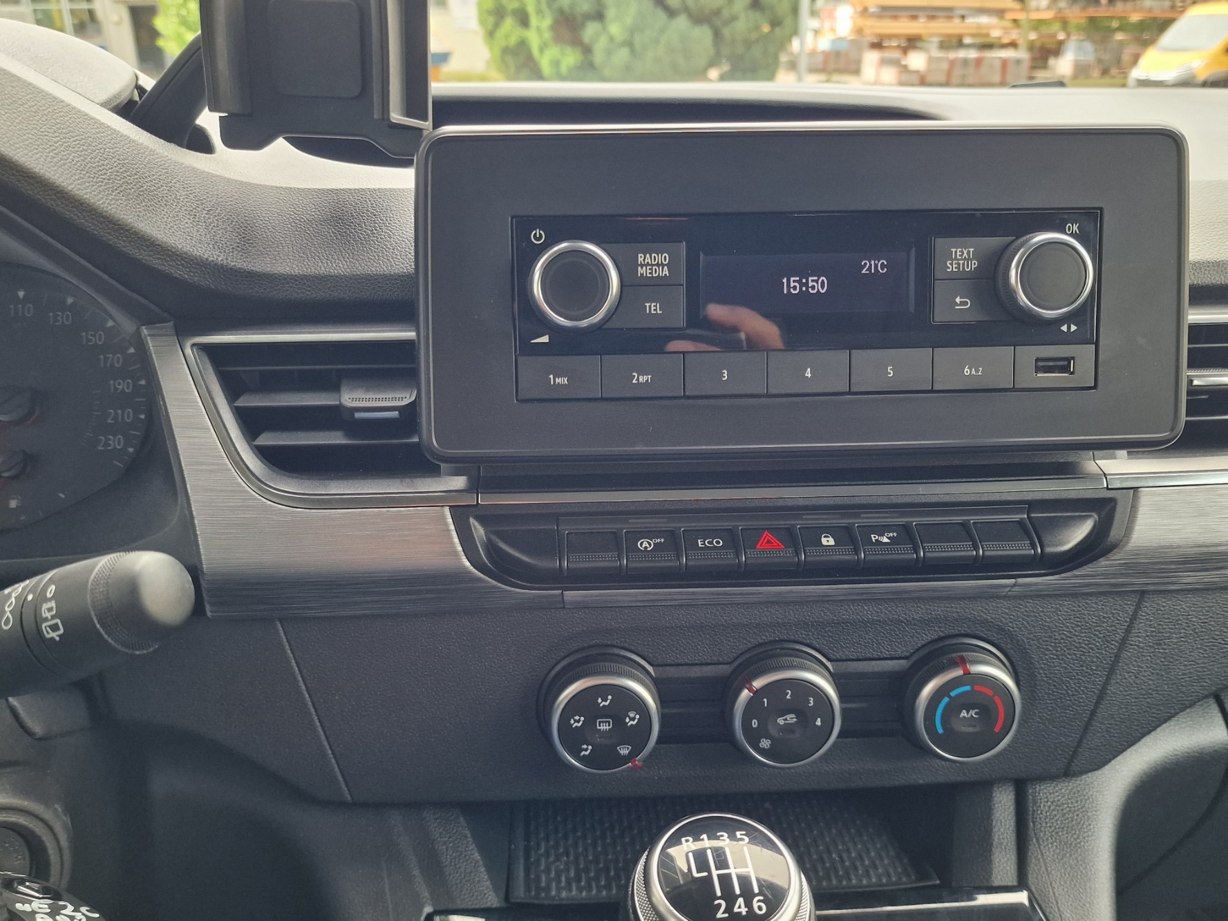 RENAULT Kangoo 1.3 TCe 100 PF Equilibre-image-12