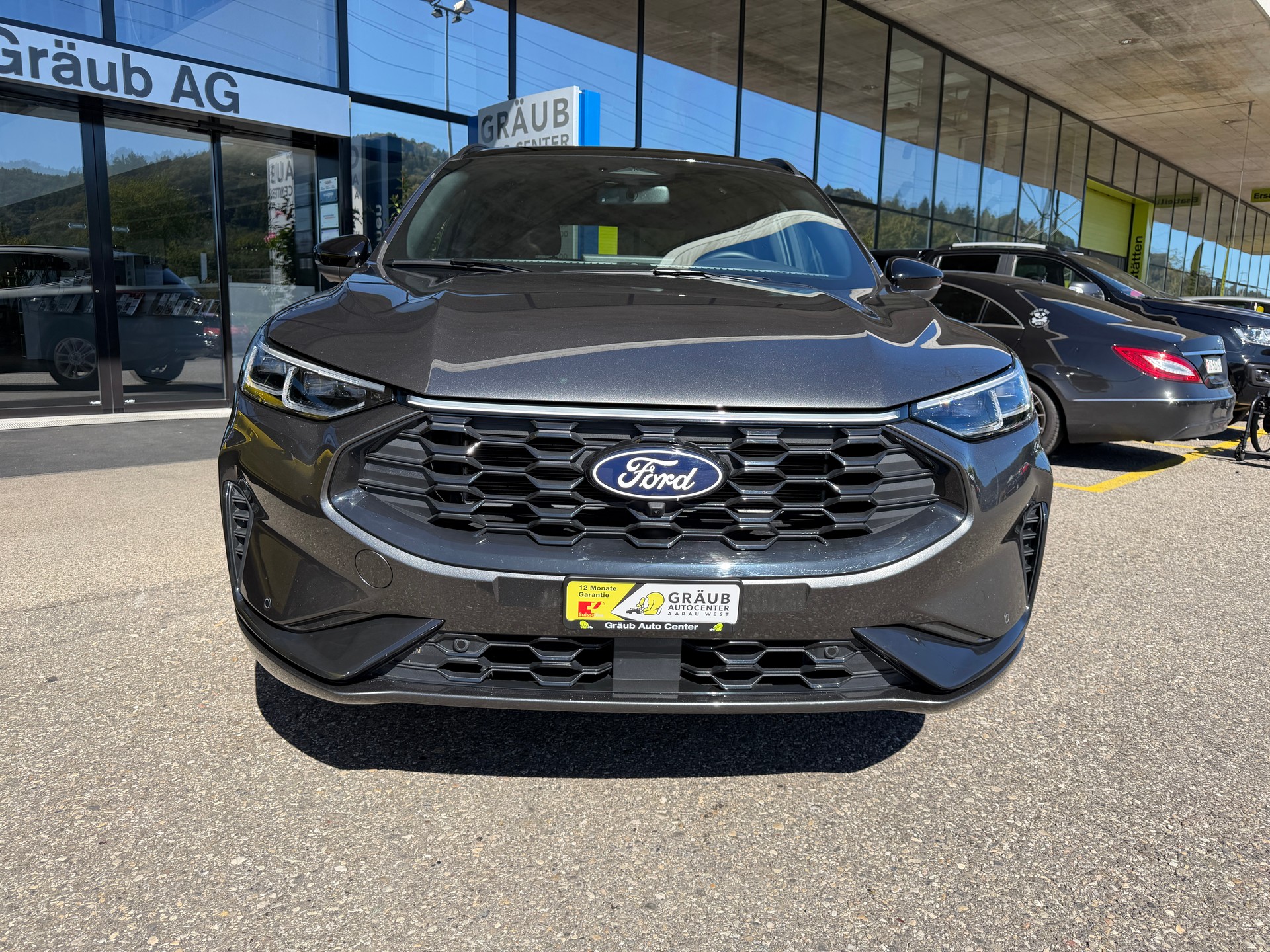 FORD Kuga 2.5 FHEV ST-Line X 4WD-showroom-element-1