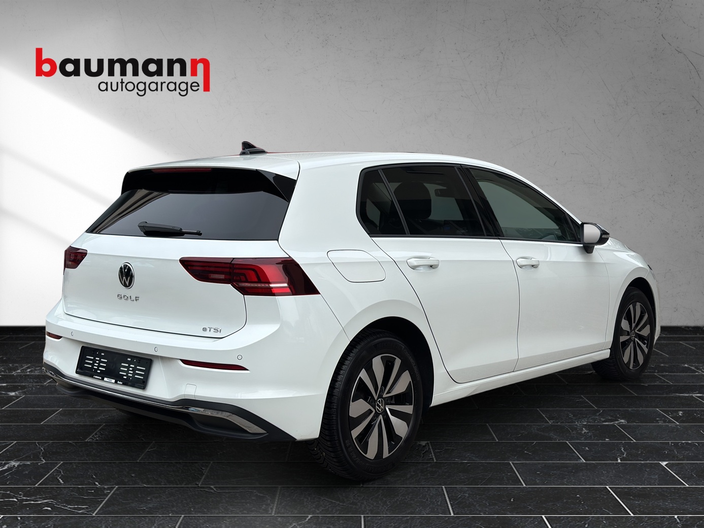 VW Golf 1.5 e TSI mHEV Life DSG-showroom-element-3