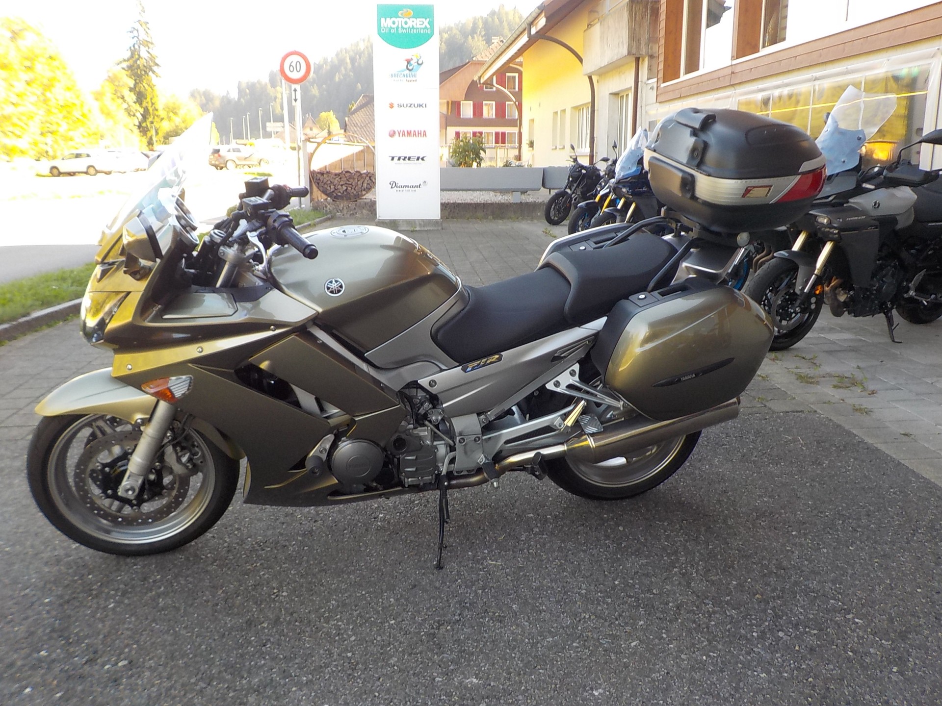 YAMAHA FJR 1300 ABS-image-3