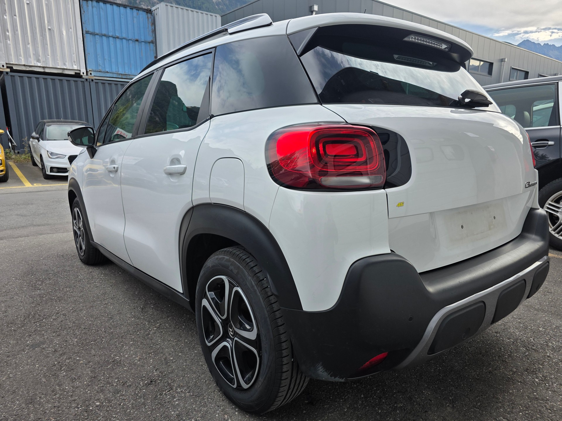 CITROEN C3 Aircross 1.5 BlueHD Feel EAT6-showroom-element-2
