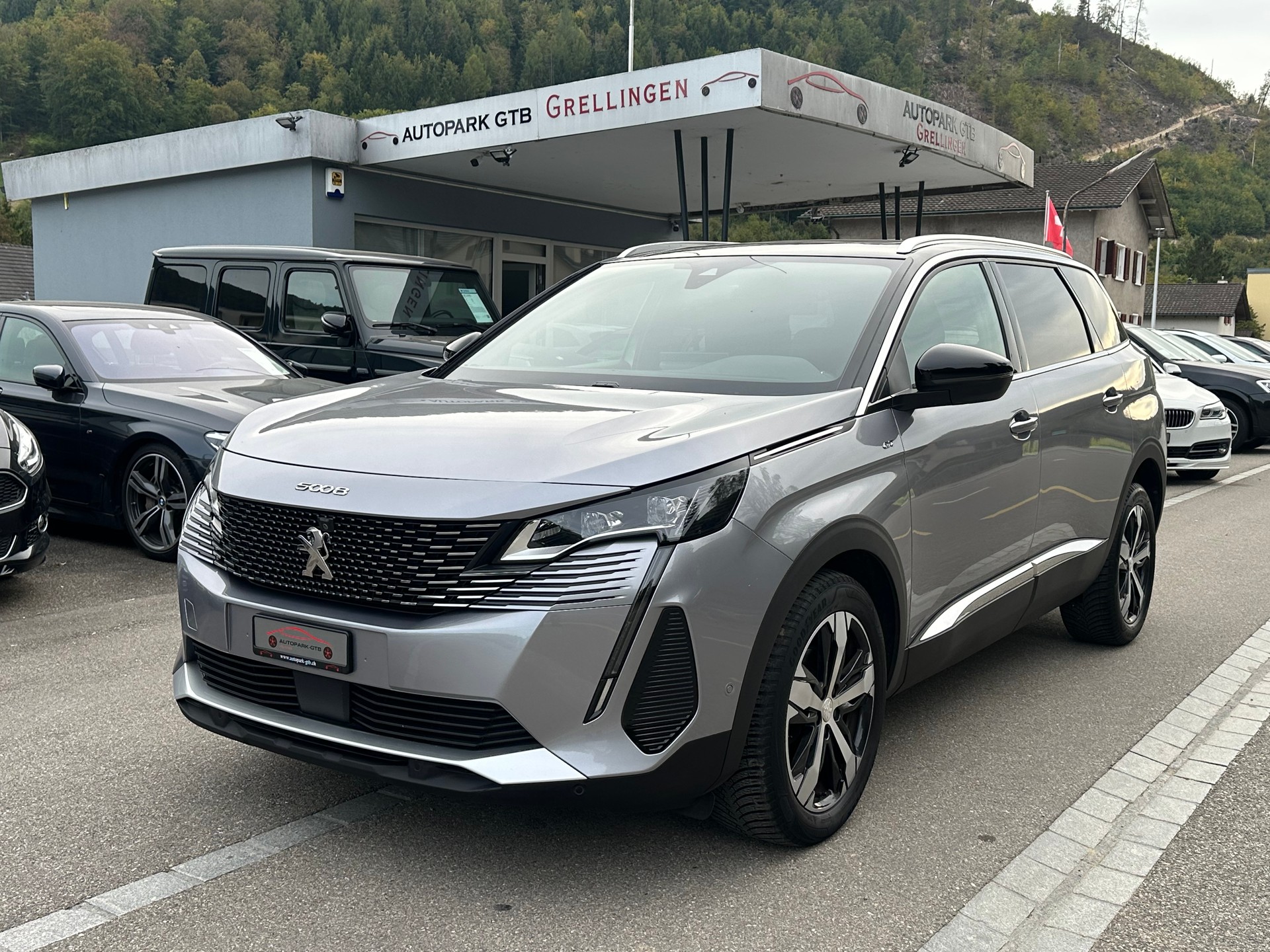 PEUGEOT 5008 1.5 BlueHDi GT EAT8