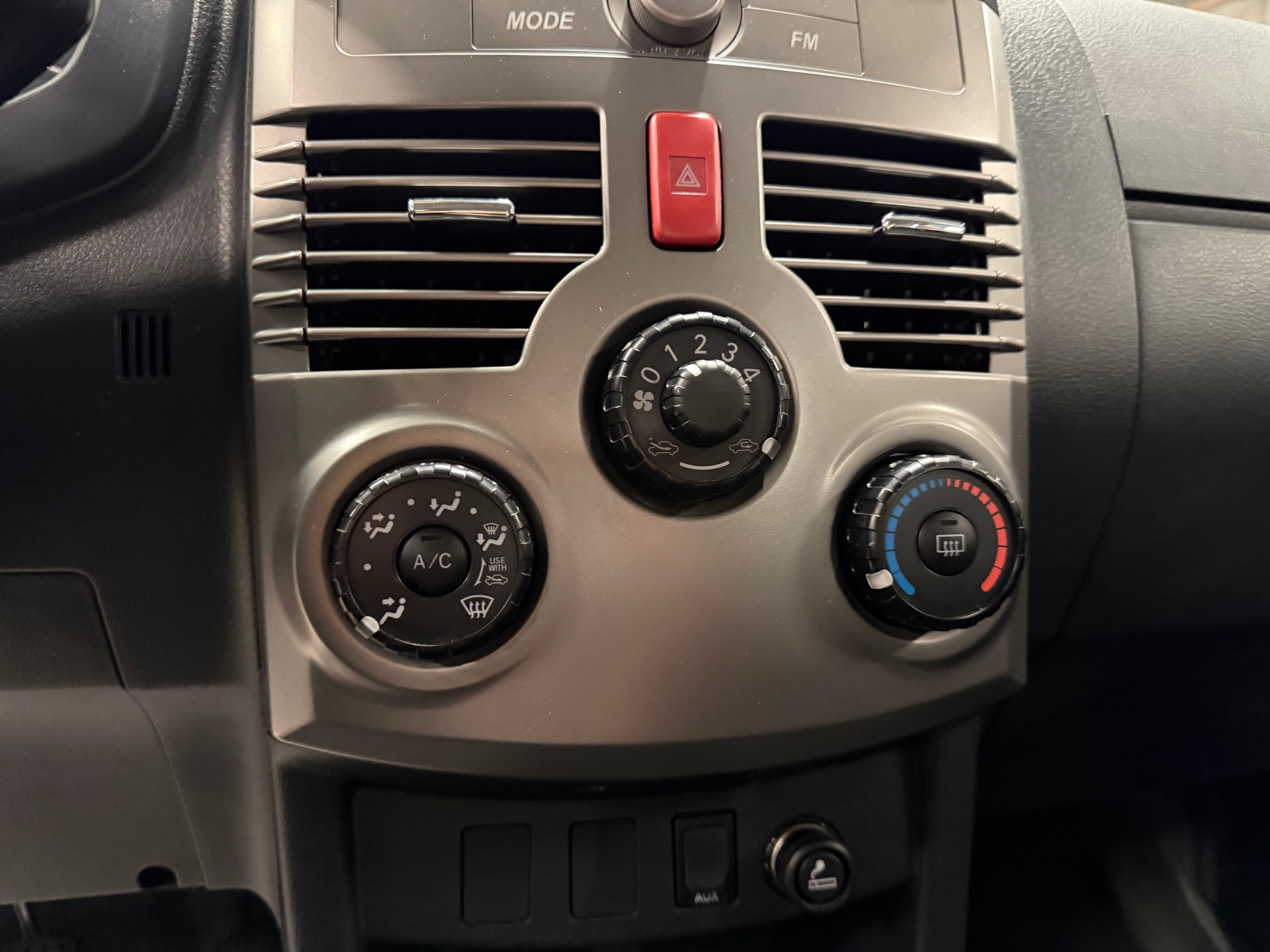 DAIHATSU Terios 1.5 16V 4WD-image-17