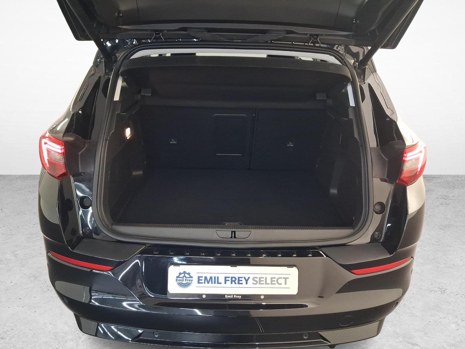 OPEL Grandland 1.6 T PHEV GSE-image-11