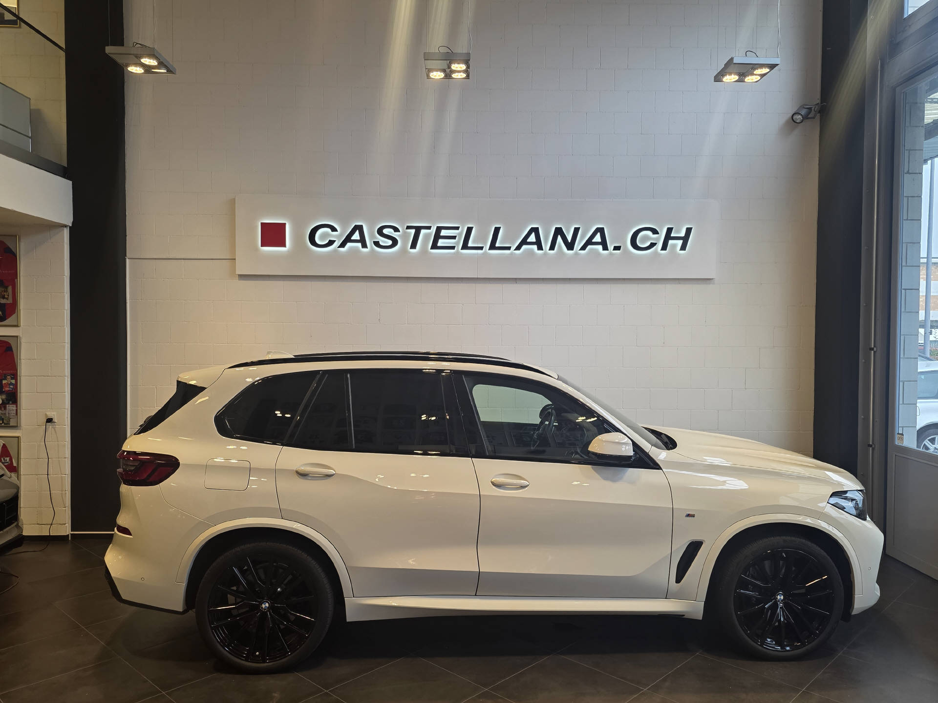BMW X5 40d xDrive SAG-image-6