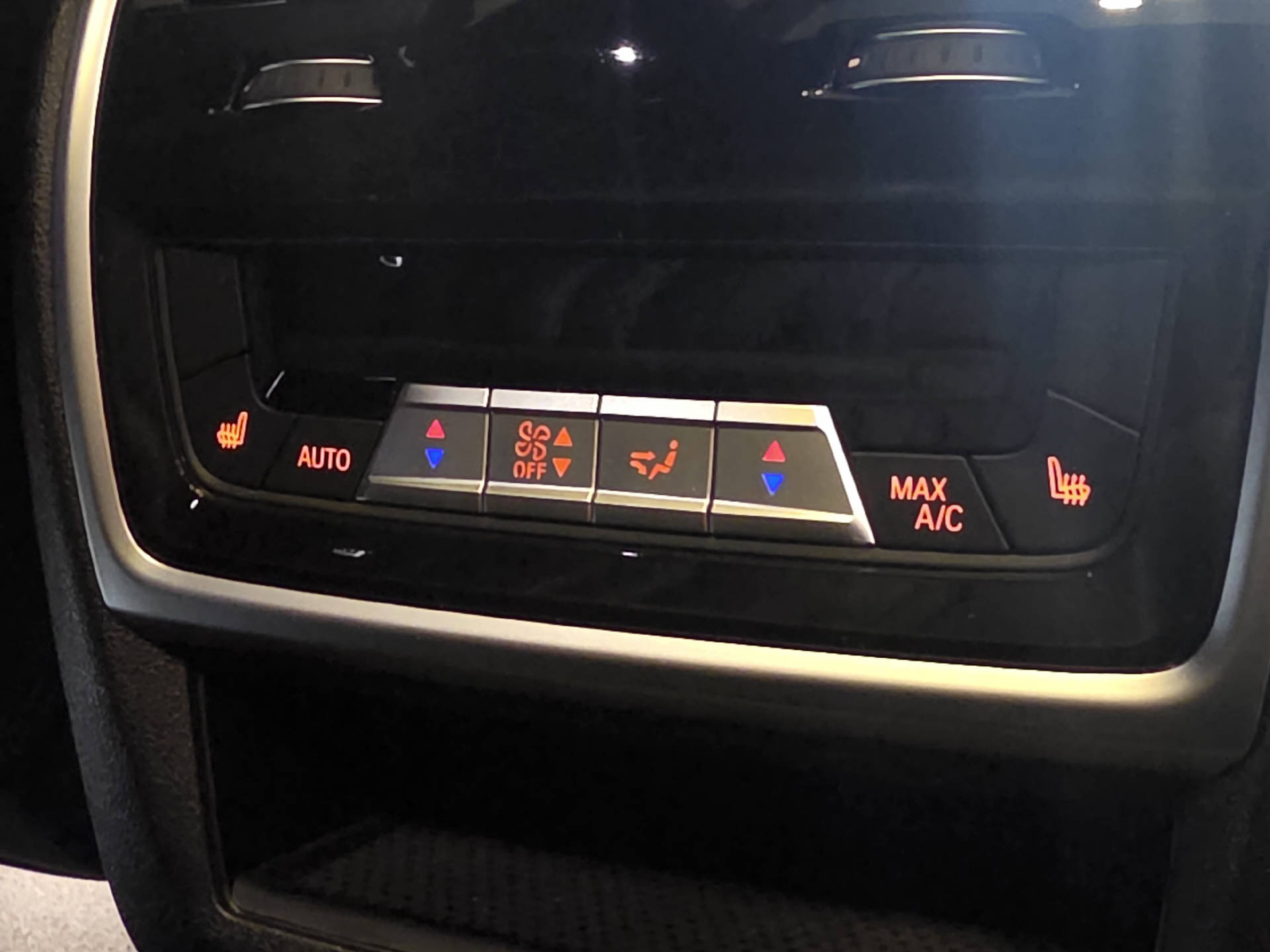 BMW X5 40d xDrive SAG-image-15