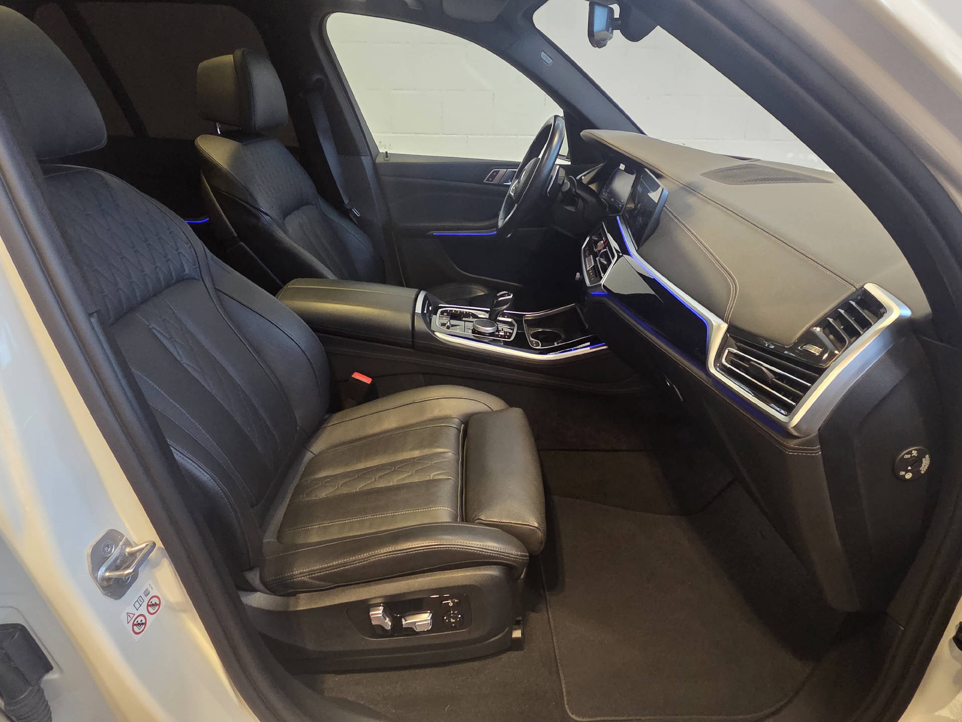 BMW X5 40d xDrive SAG-image-19