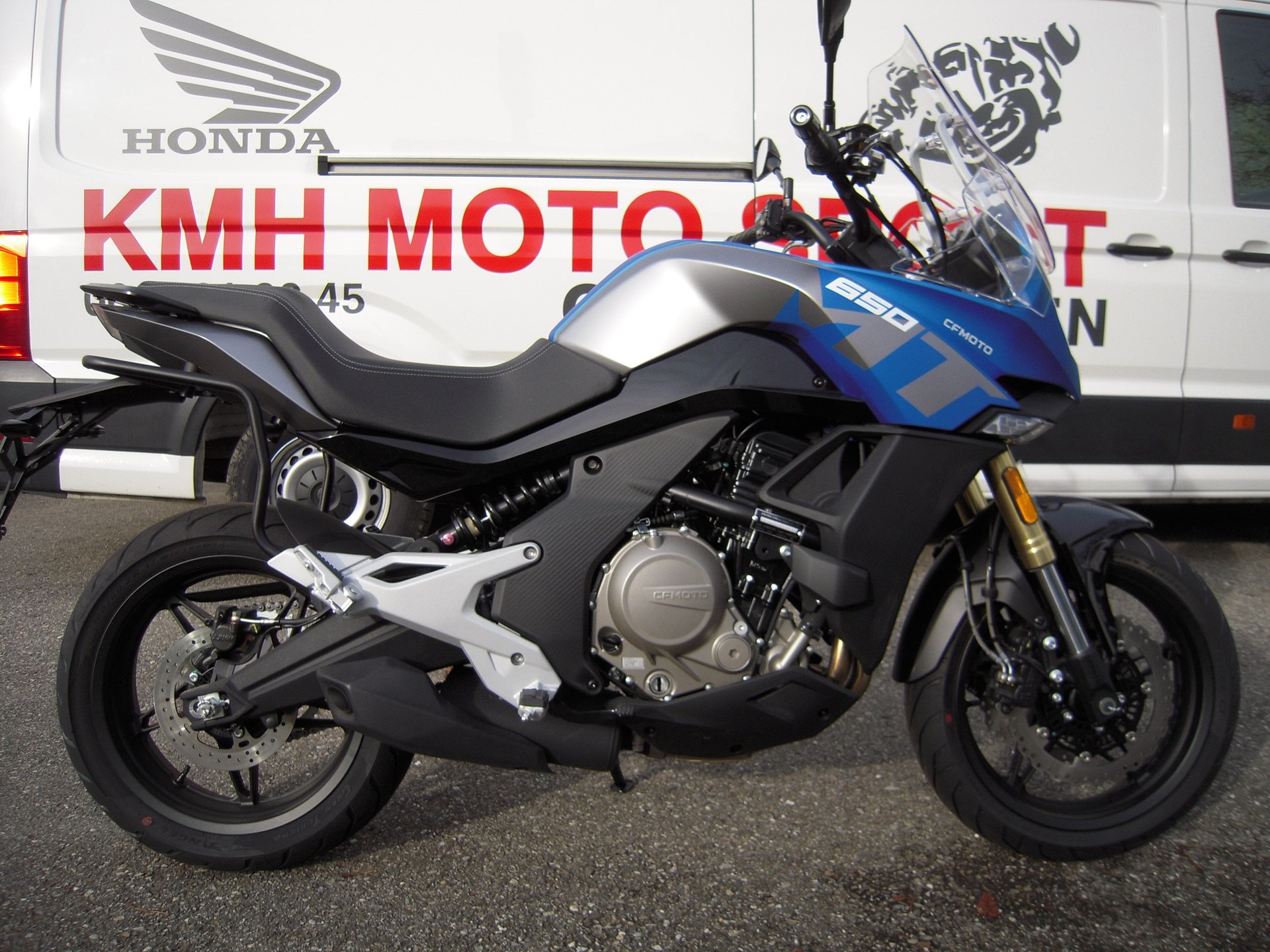 CF MOTO 650 MT