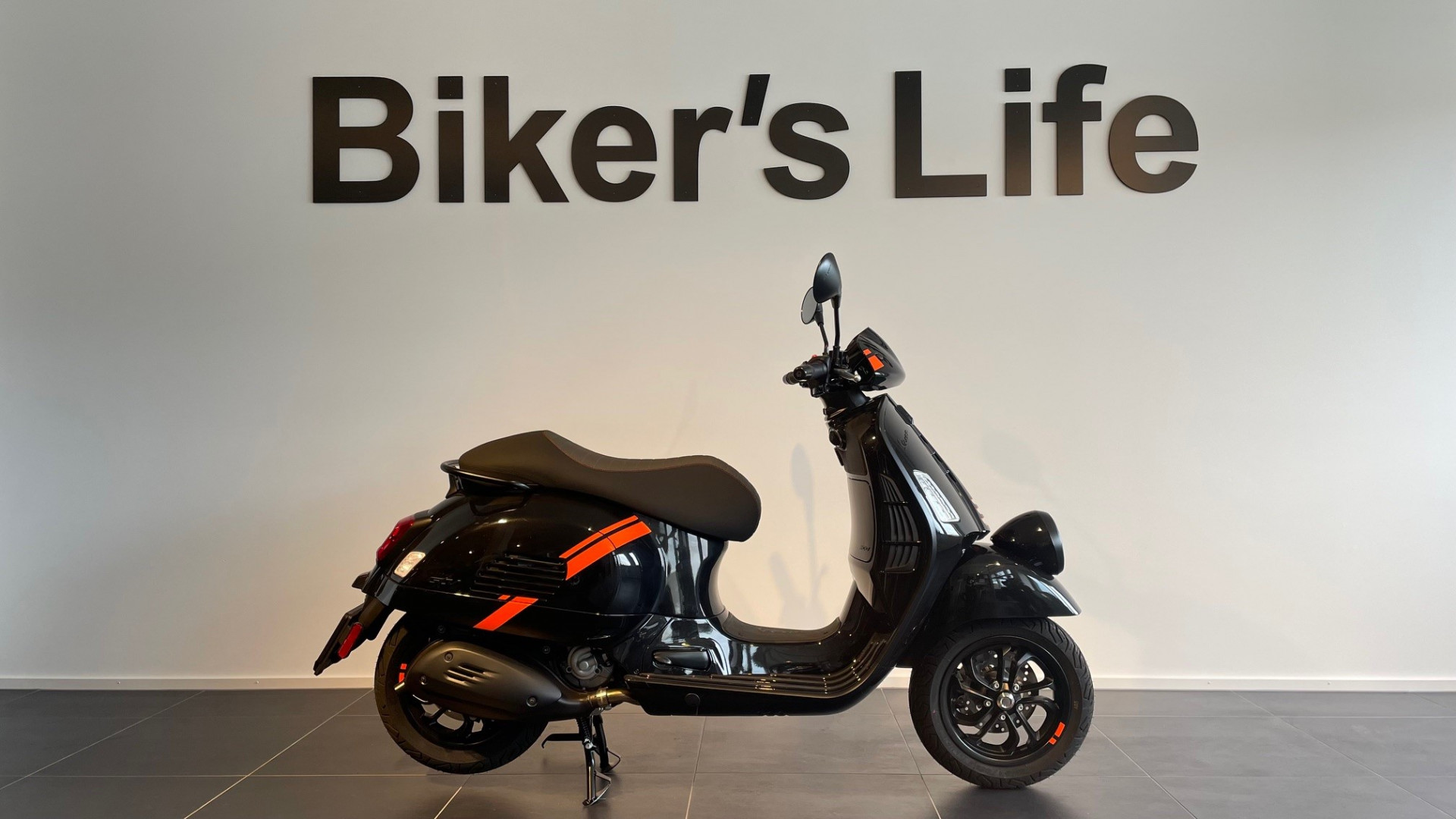 PIAGGIO Vespa GTV 300 HPE-image-0