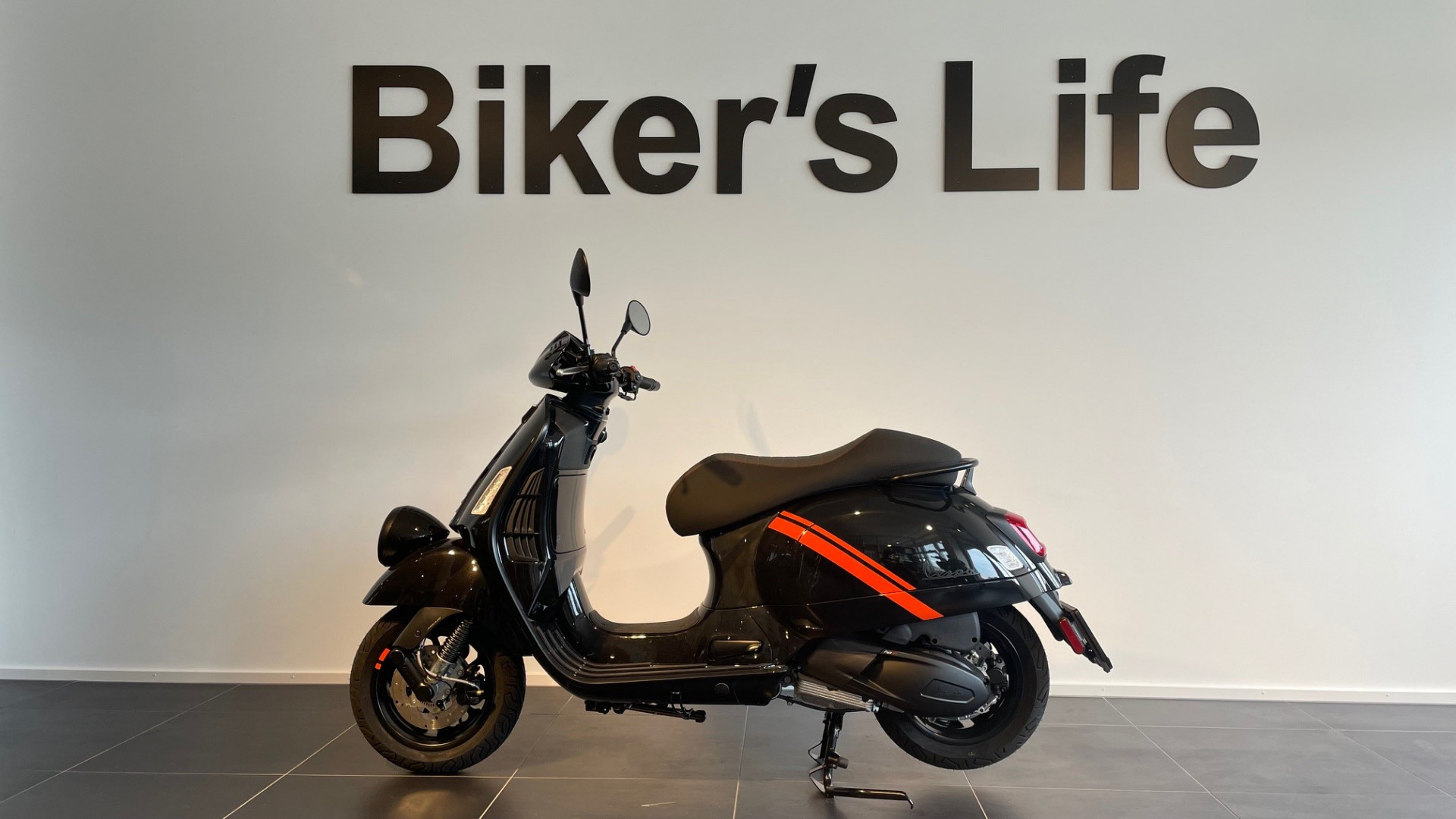 PIAGGIO Vespa GTV 300 HPE-image-1