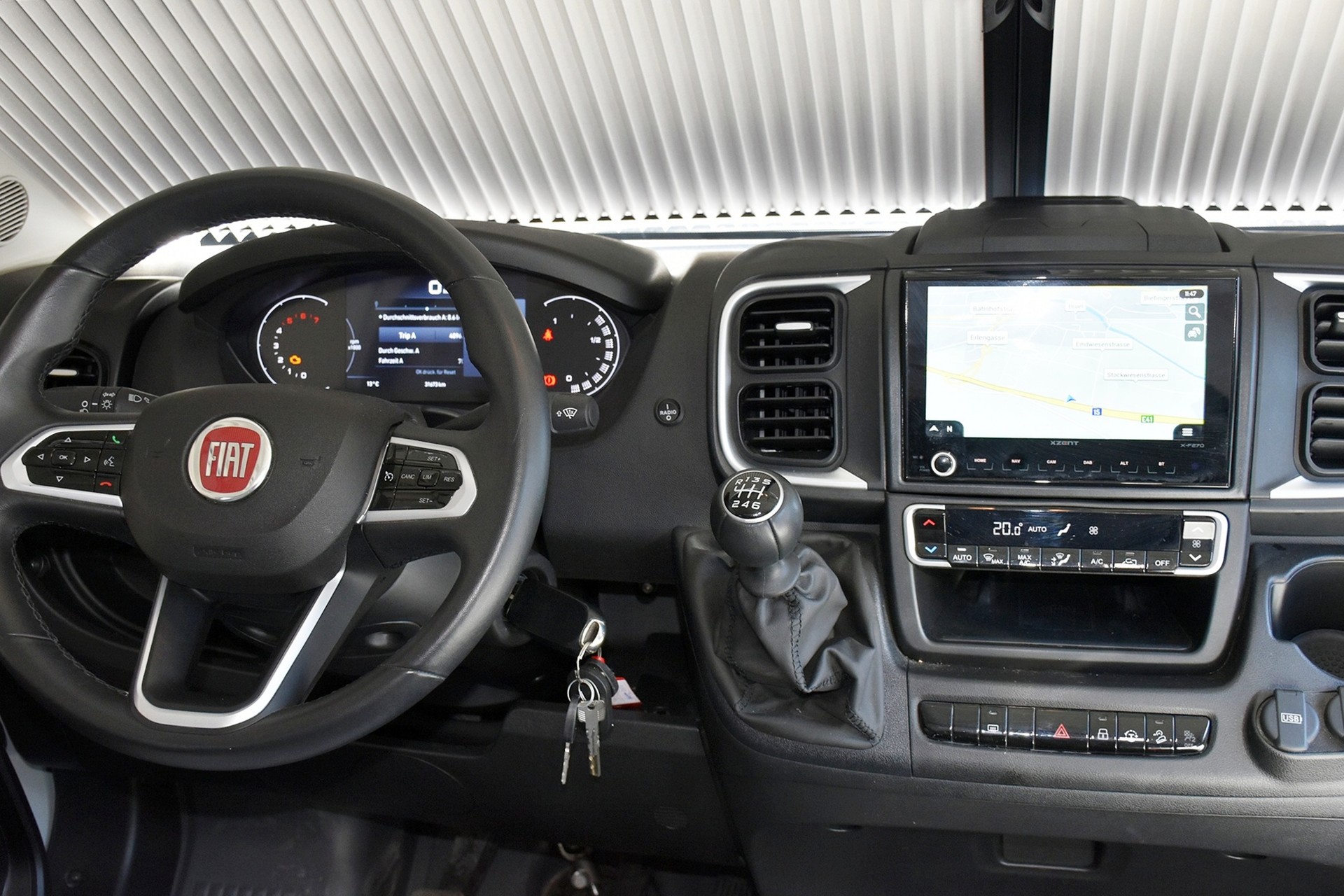 CARADO CV 600 EDITION 15 2,2 DIESEL FIAT DUCATO PROFESSIONAL MJ 140-image-4