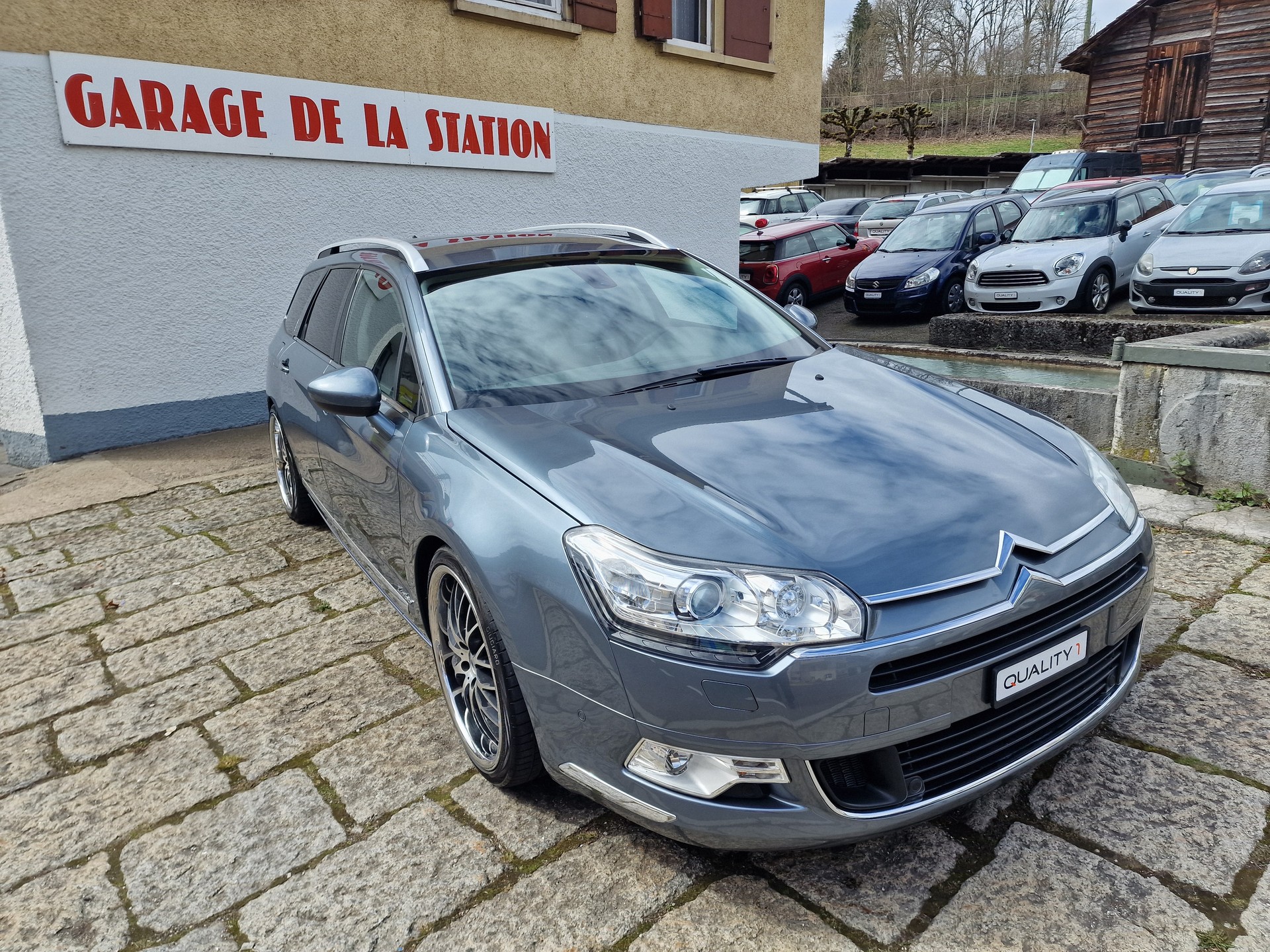 CITROEN C5 Tourer 1.6 Turbo Exclusive Automatic-image-2