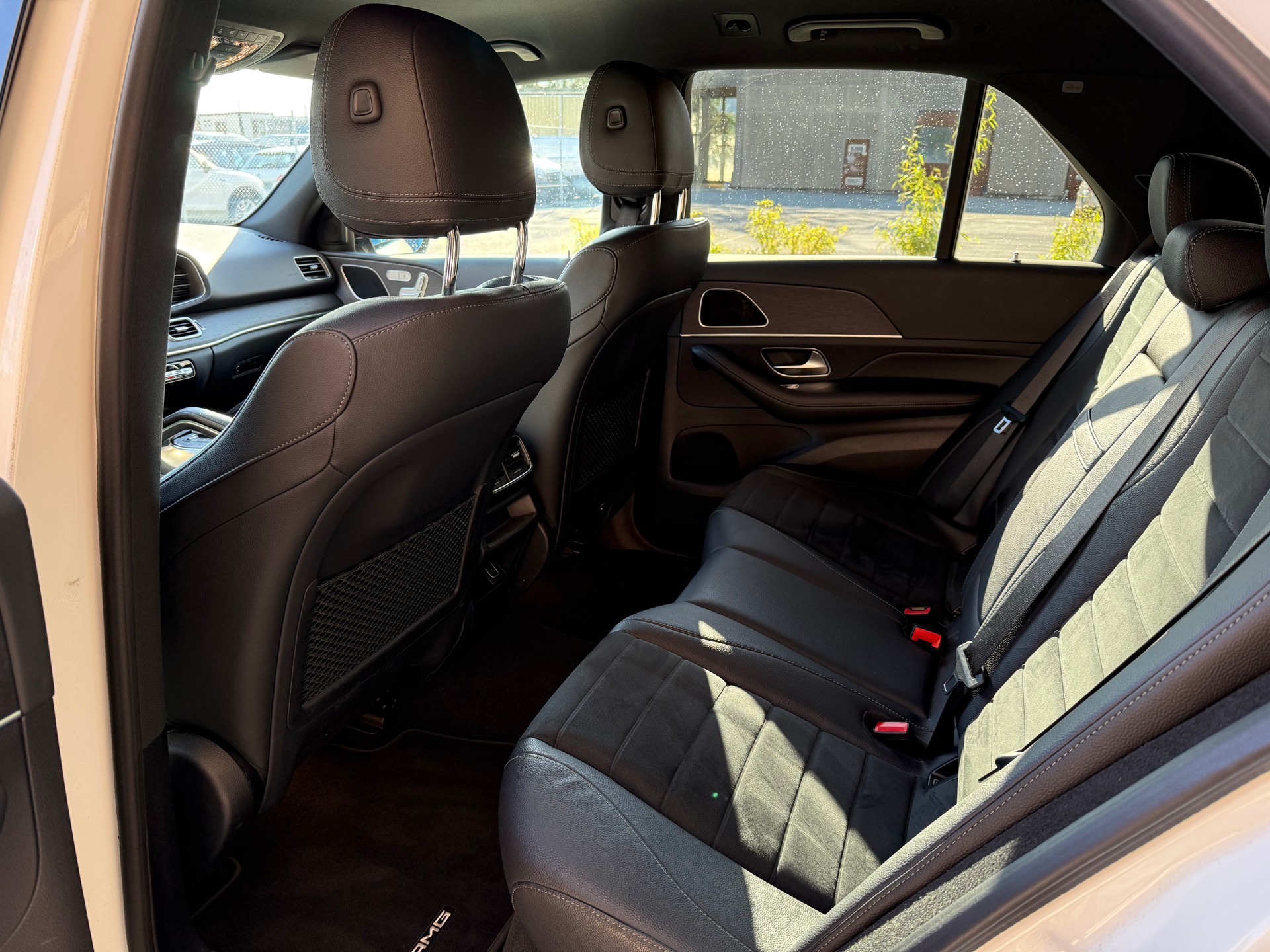 MERCEDES-BENZ GLE 300 d 4Matic AMG Line 9G-Tronic-image-9