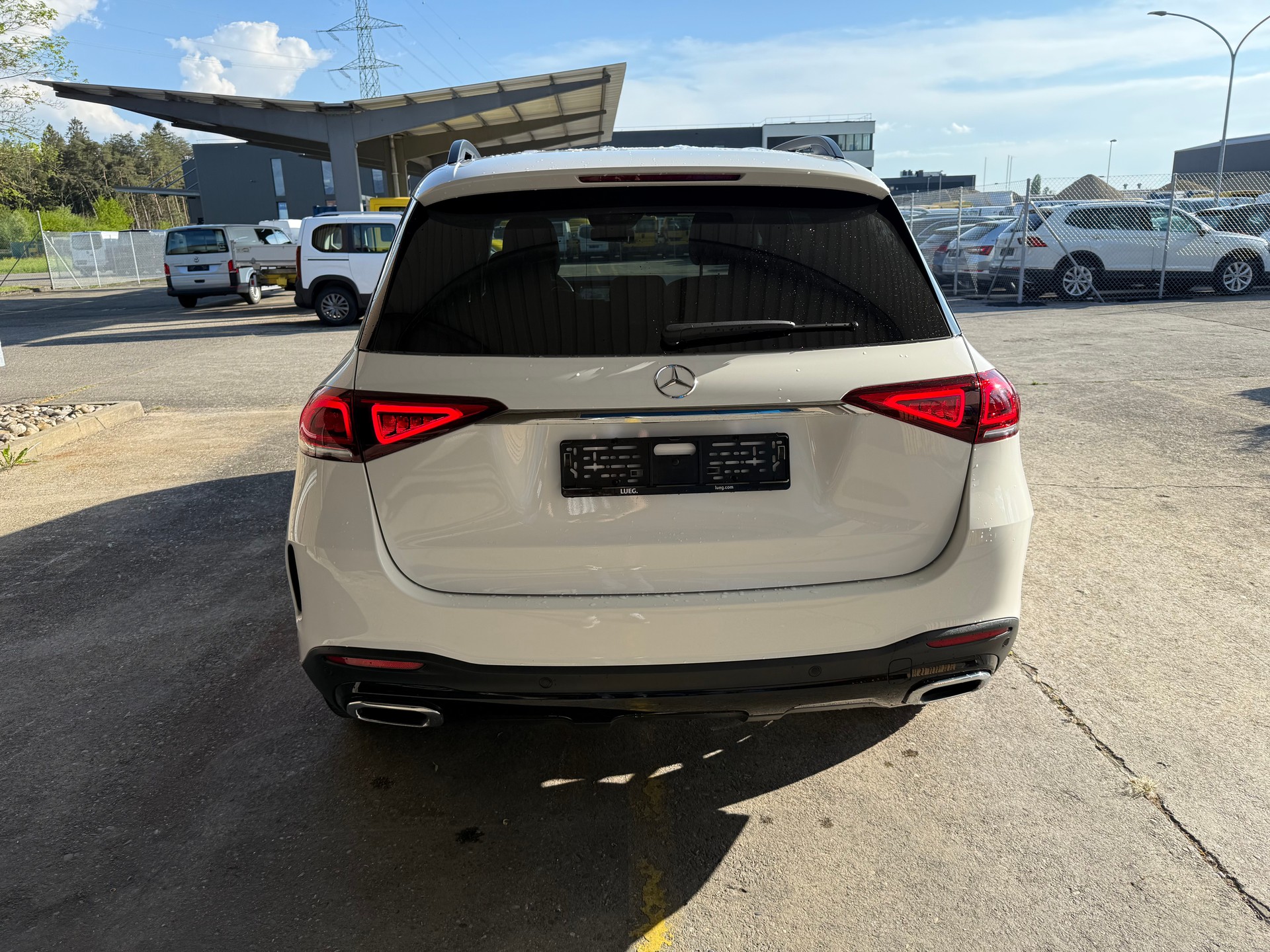 MERCEDES-BENZ GLE 300 d 4Matic AMG Line 9G-Tronic-image-4