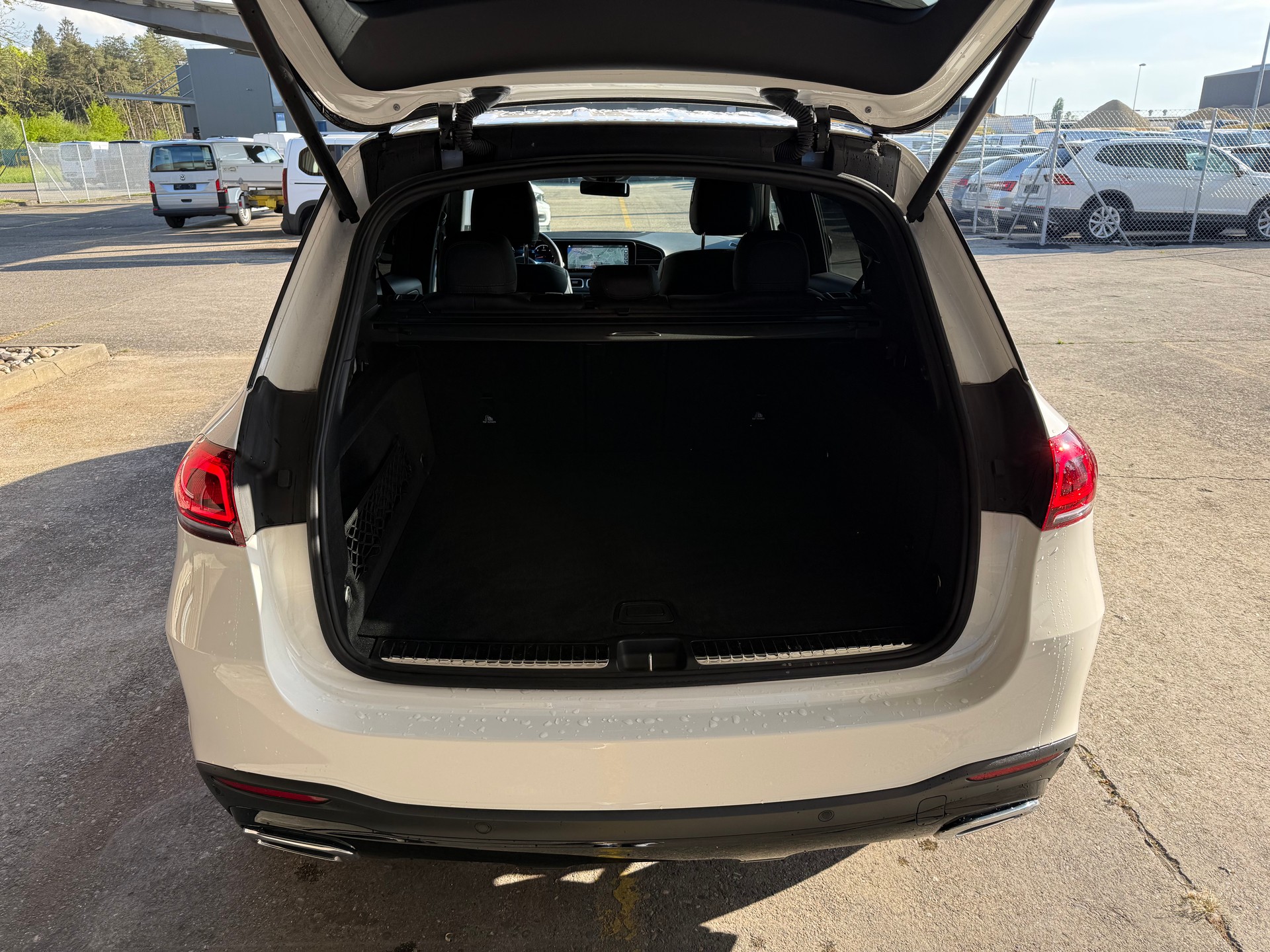 MERCEDES-BENZ GLE 300 d 4Matic AMG Line 9G-Tronic-image-5