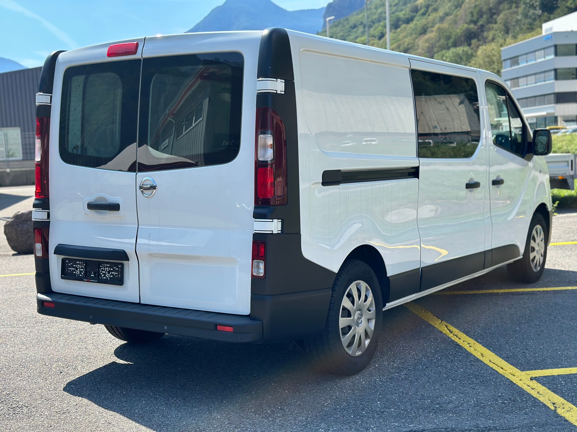 NISSAN NV300 dCi 120 2.9 L2H1 Pro-image-4