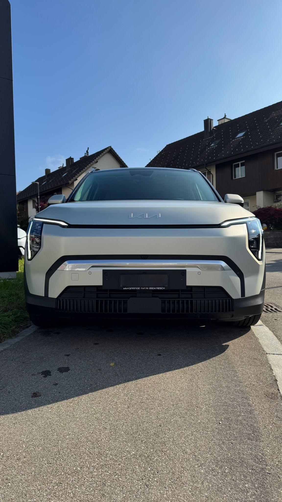 KIA EV3 81 kWh Earth+-showroom-element-2