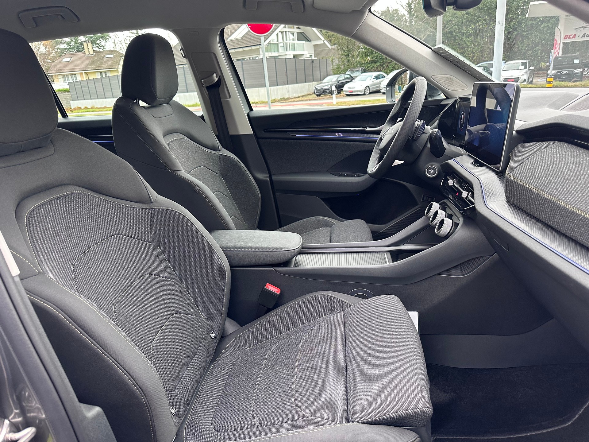 SKODA Kodiaq 1.5 TSI mHEV Selection-image-6