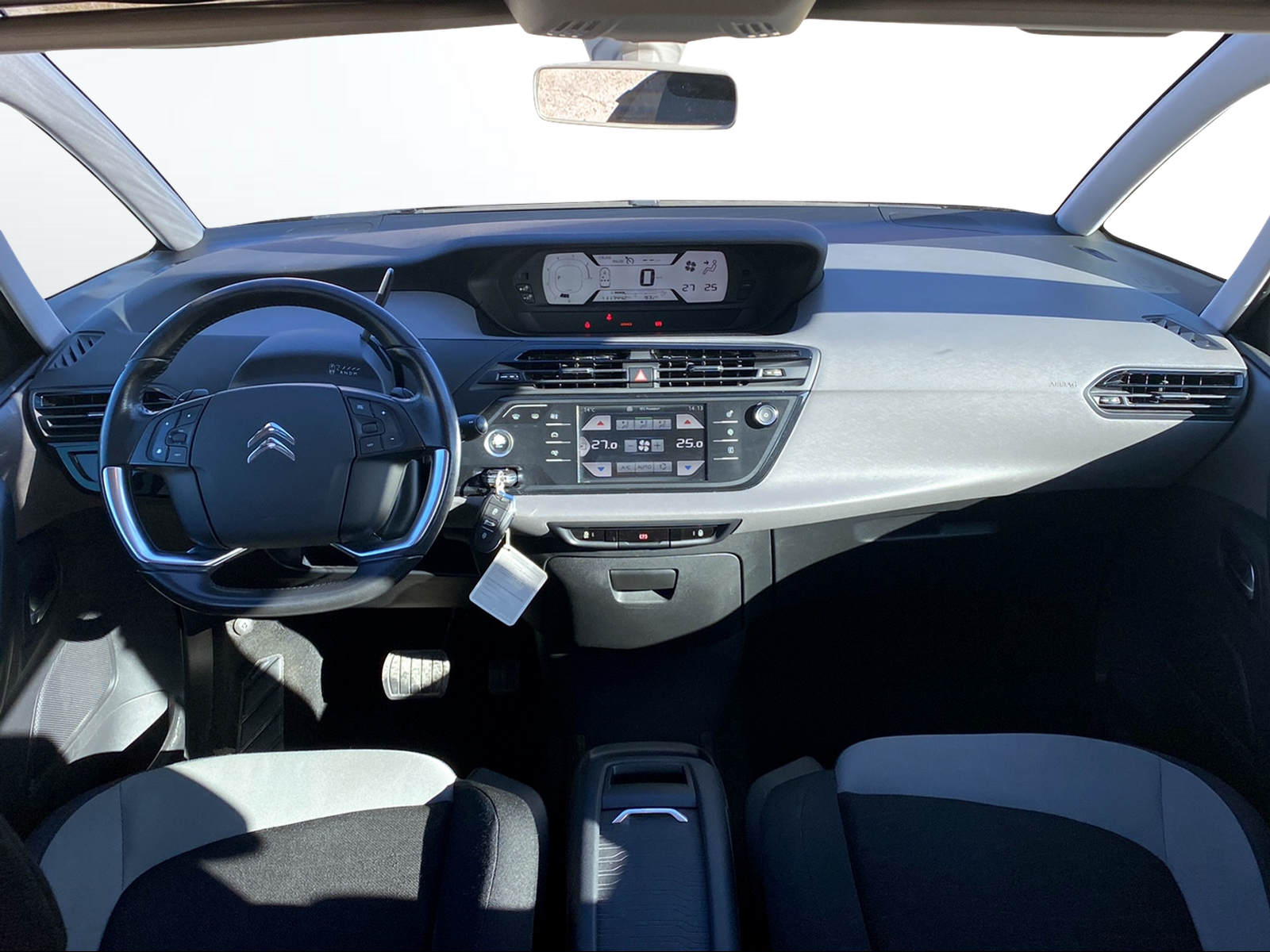 CITROEN C4 Picasso 1.6i 16V e-THP Séduction Automatic-image-5