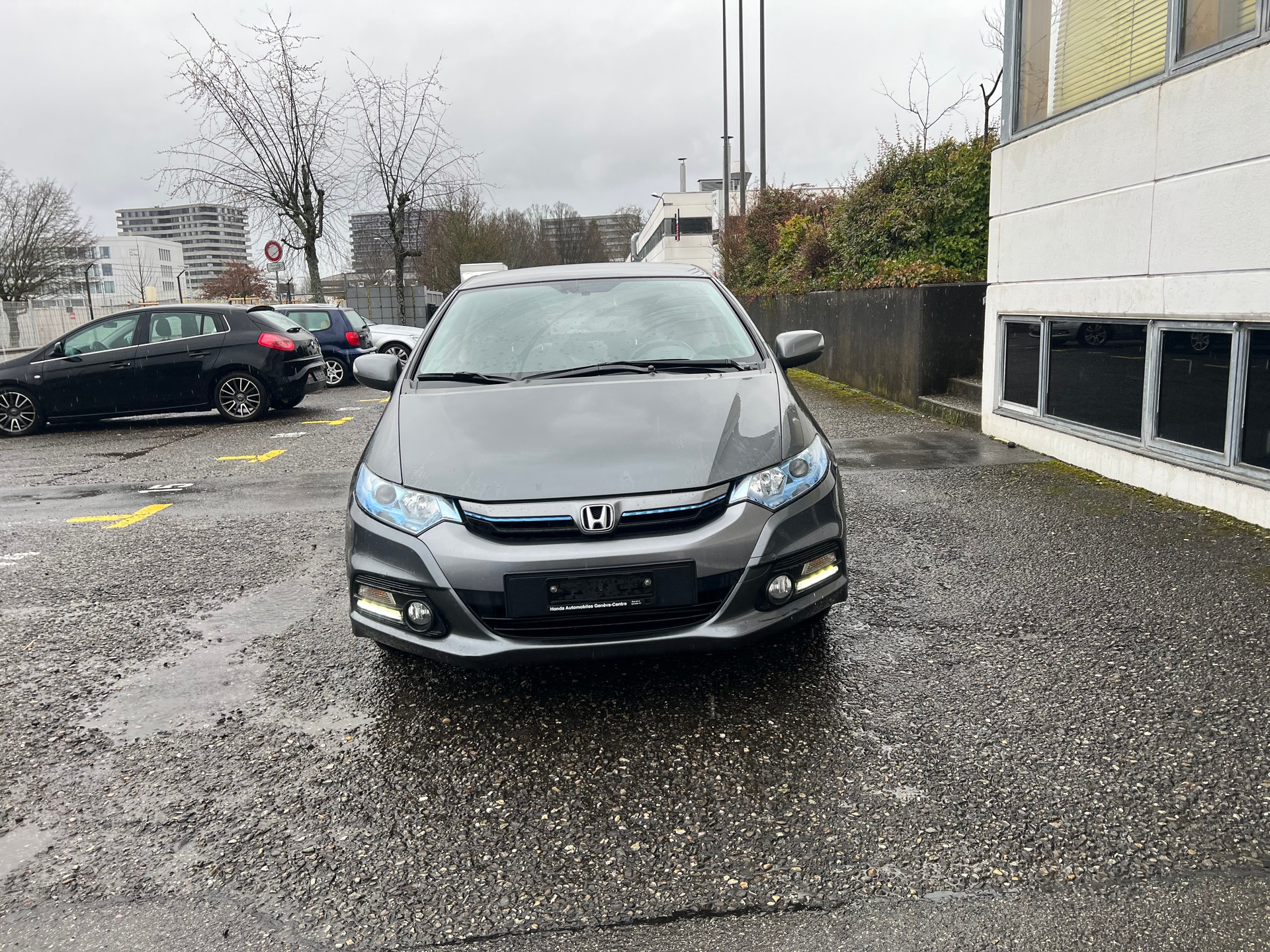 HONDA Insight 1.3i Hybrid Executive CVT-image-1
