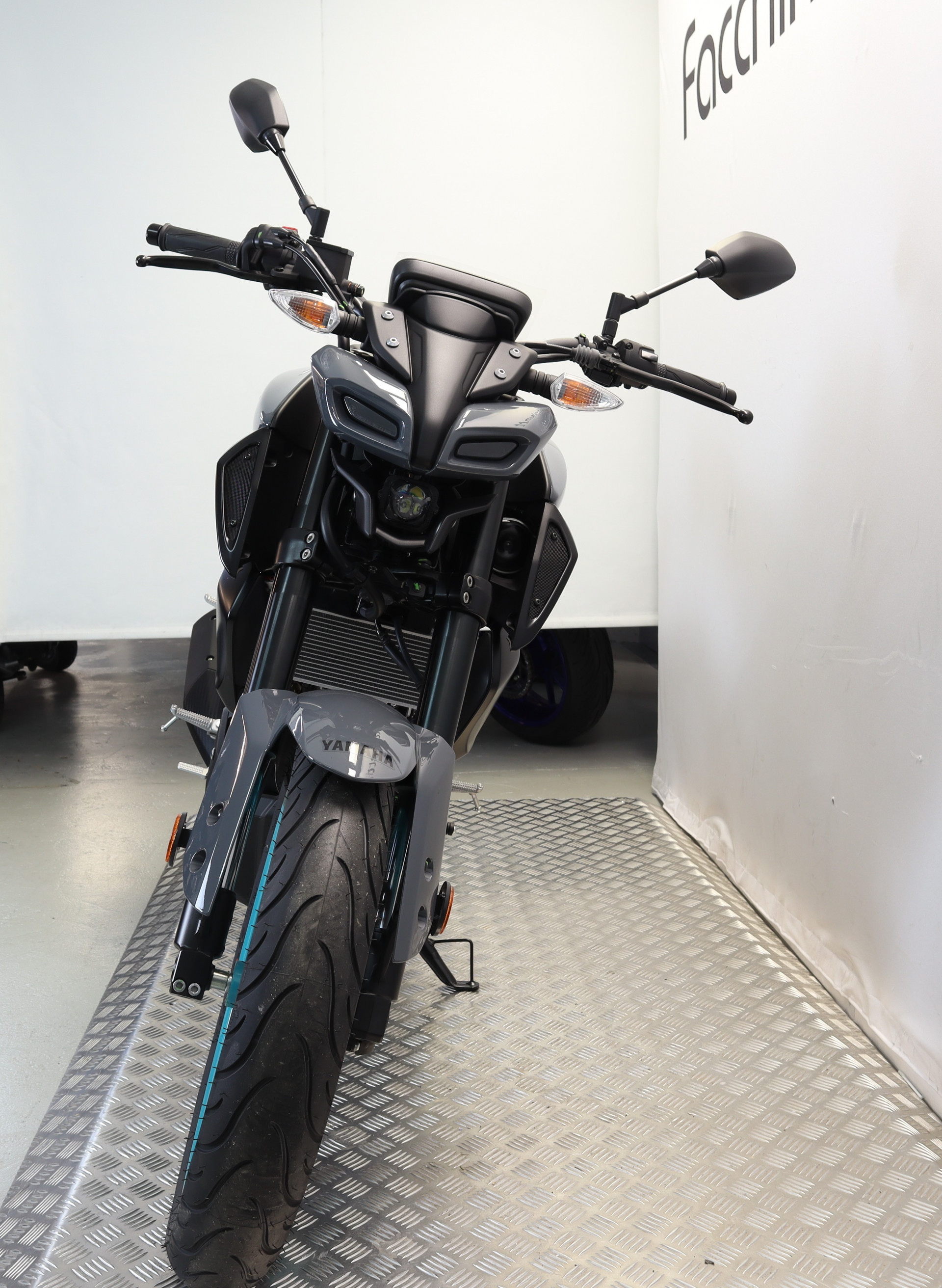 YAMAHA MT-125 2023-image-3
