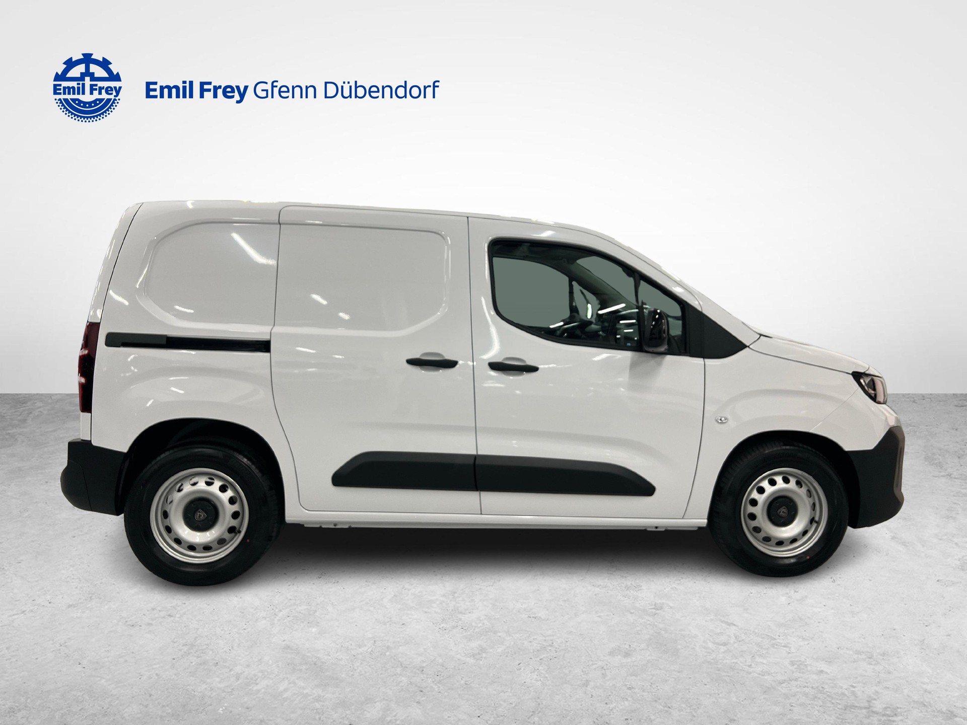 PEUGEOT e-Partner Kaw. 800 Standard 50 kWh-image-5