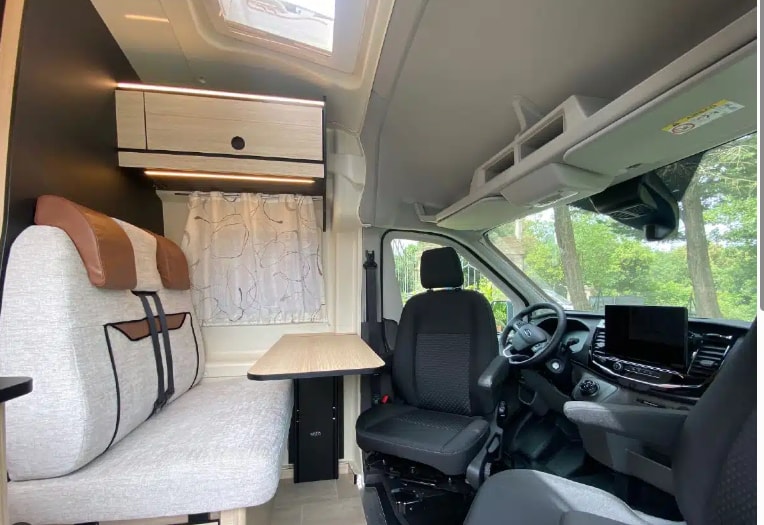 RIMOR Van 238***Unschlagbar in Preis und Leistung: Nirgendwo bekommen Sie mehr Wohnmobil für Ihr Geld als bei Rimor***-showroom-element-1