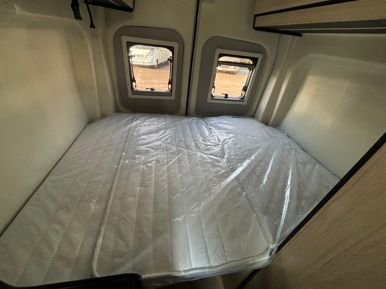 RIMOR Van 238***Unschlagbar in Preis und Leistung: Nirgendwo bekommen Sie mehr Wohnmobil für Ihr Geld als bei Rimor***-showroom-element-3