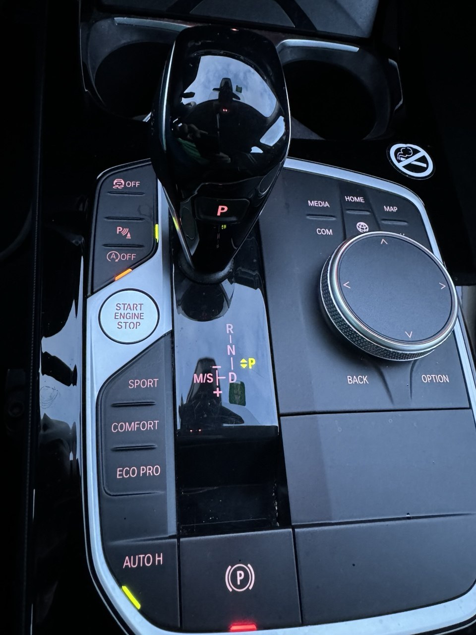 BMW 118i Sport Line Steptronic-image-12