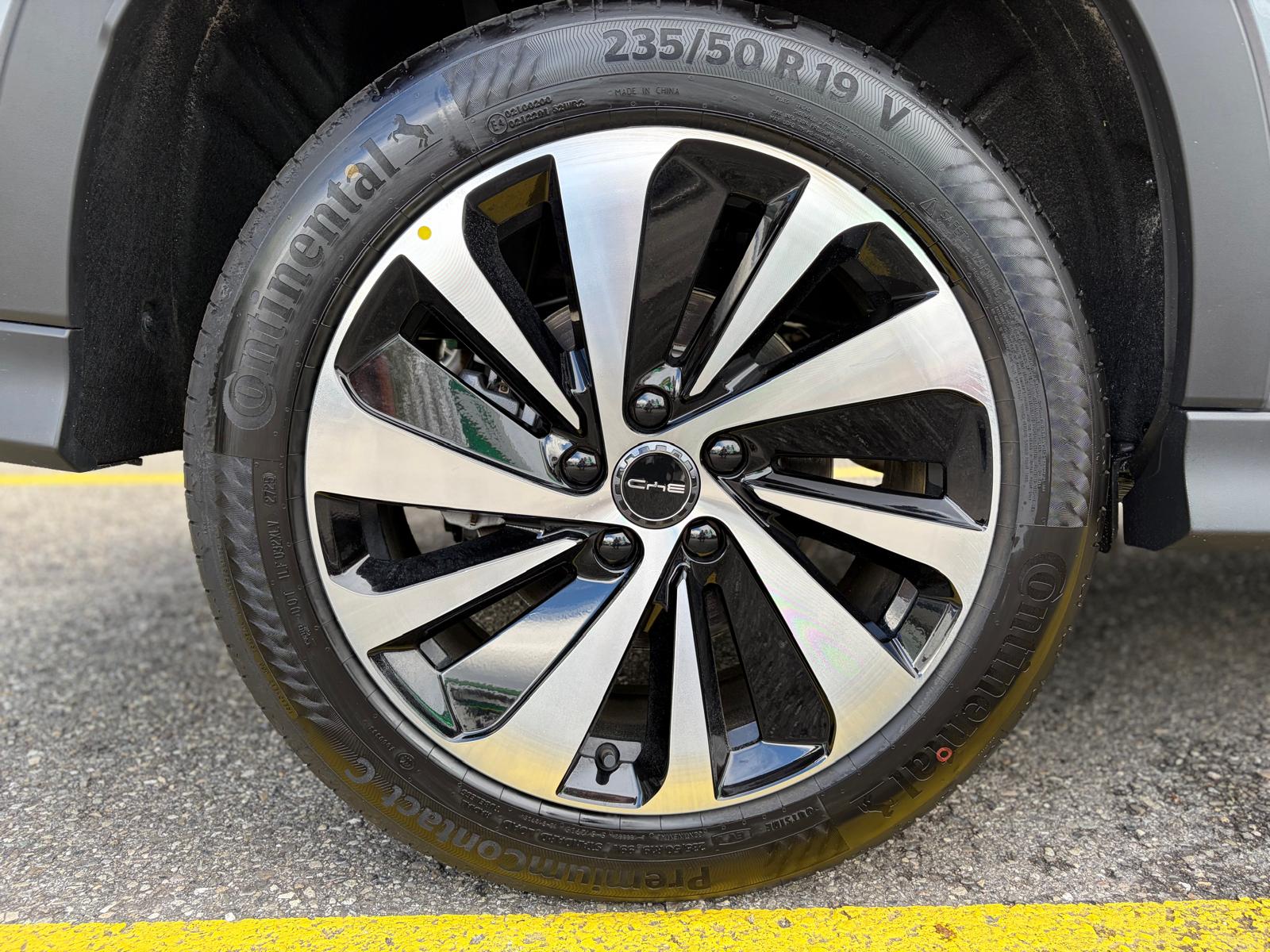 BYD Seal U DM-i Design AWD-image-4