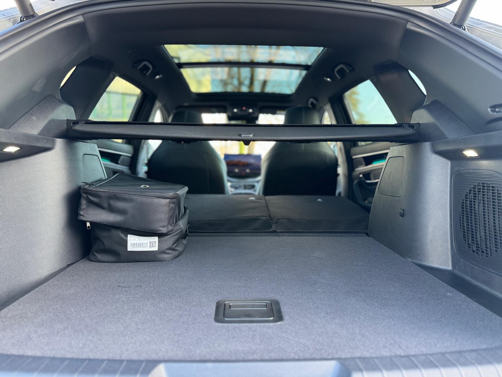 BYD Seal U DM-i Design AWD-image-17