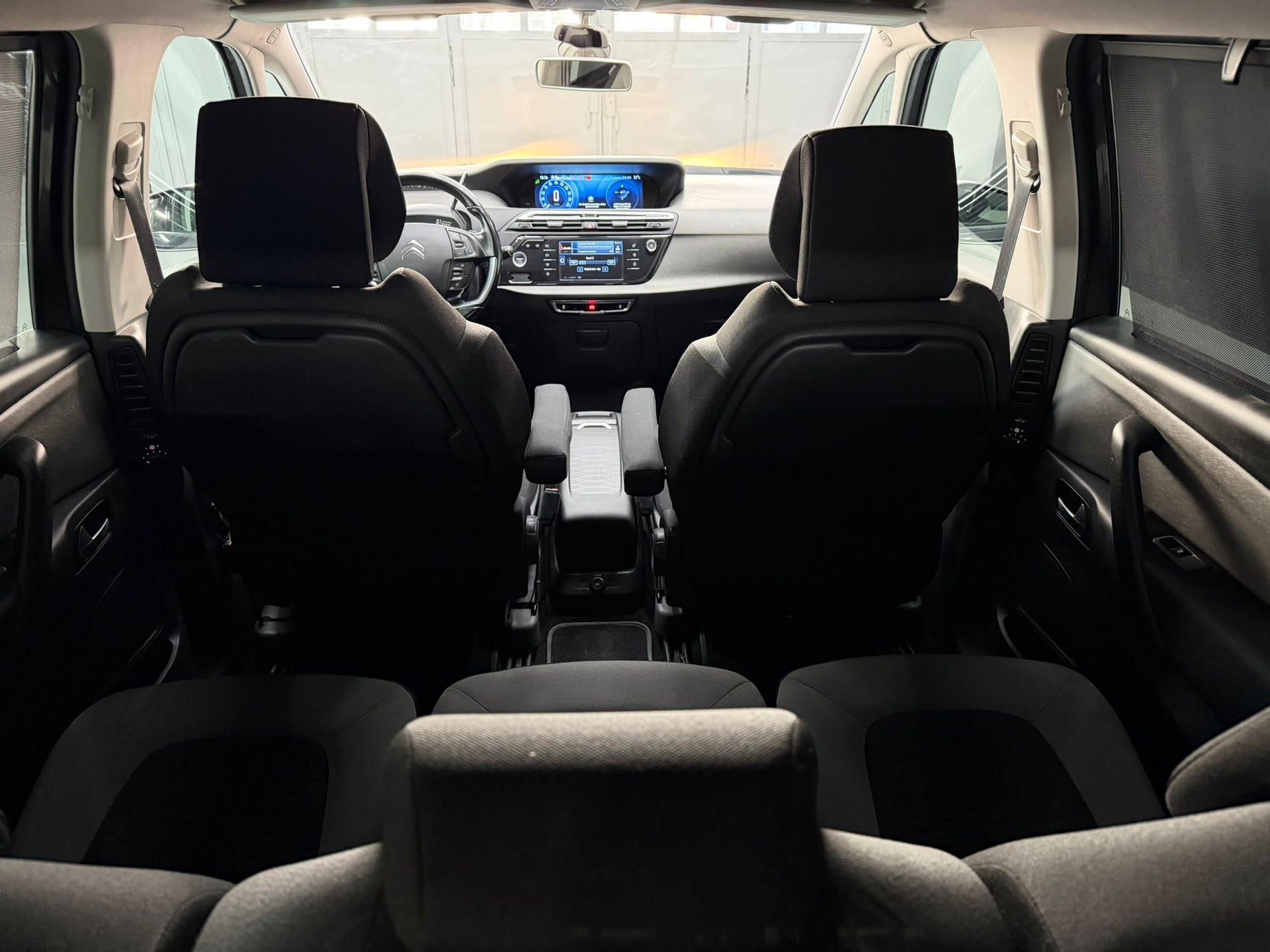 CITROEN Grand C4 Picasso 2.0 BlueHDi Exclusive Automatic-image-15
