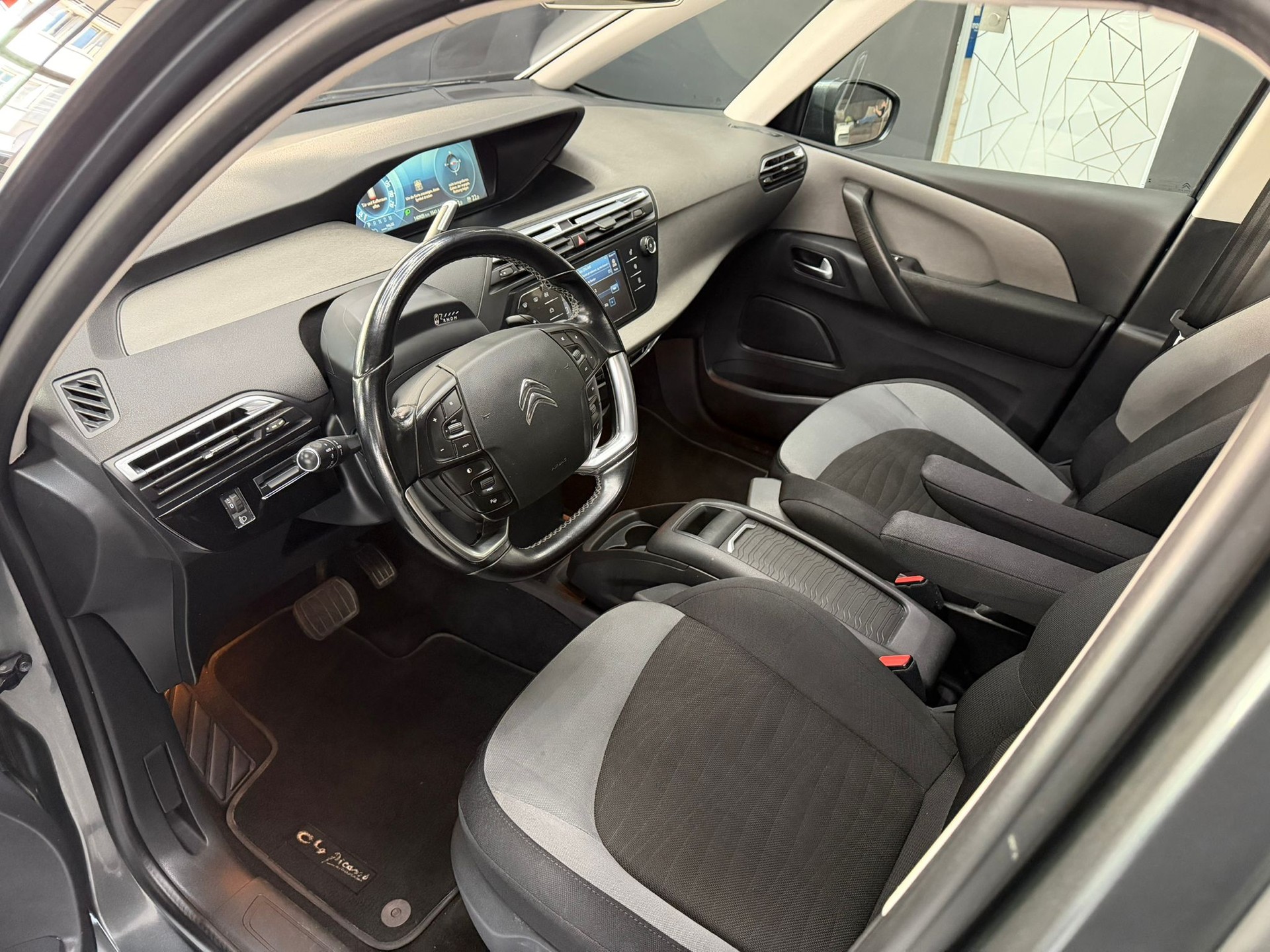 CITROEN Grand C4 Picasso 2.0 BlueHDi Exclusive Automatic-image-11