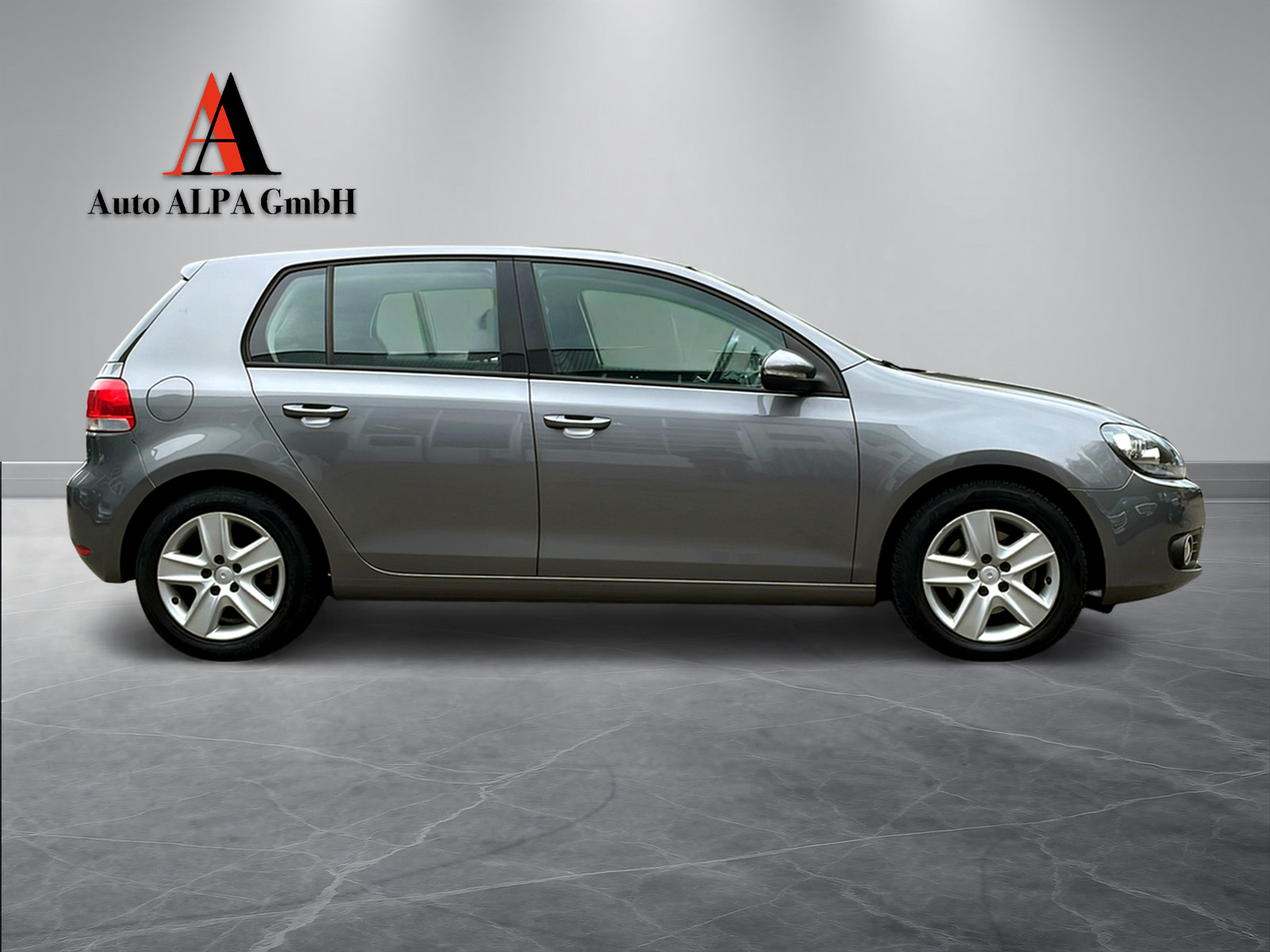 VW Golf 2.0 TDI Comfortline DSG-image-4
