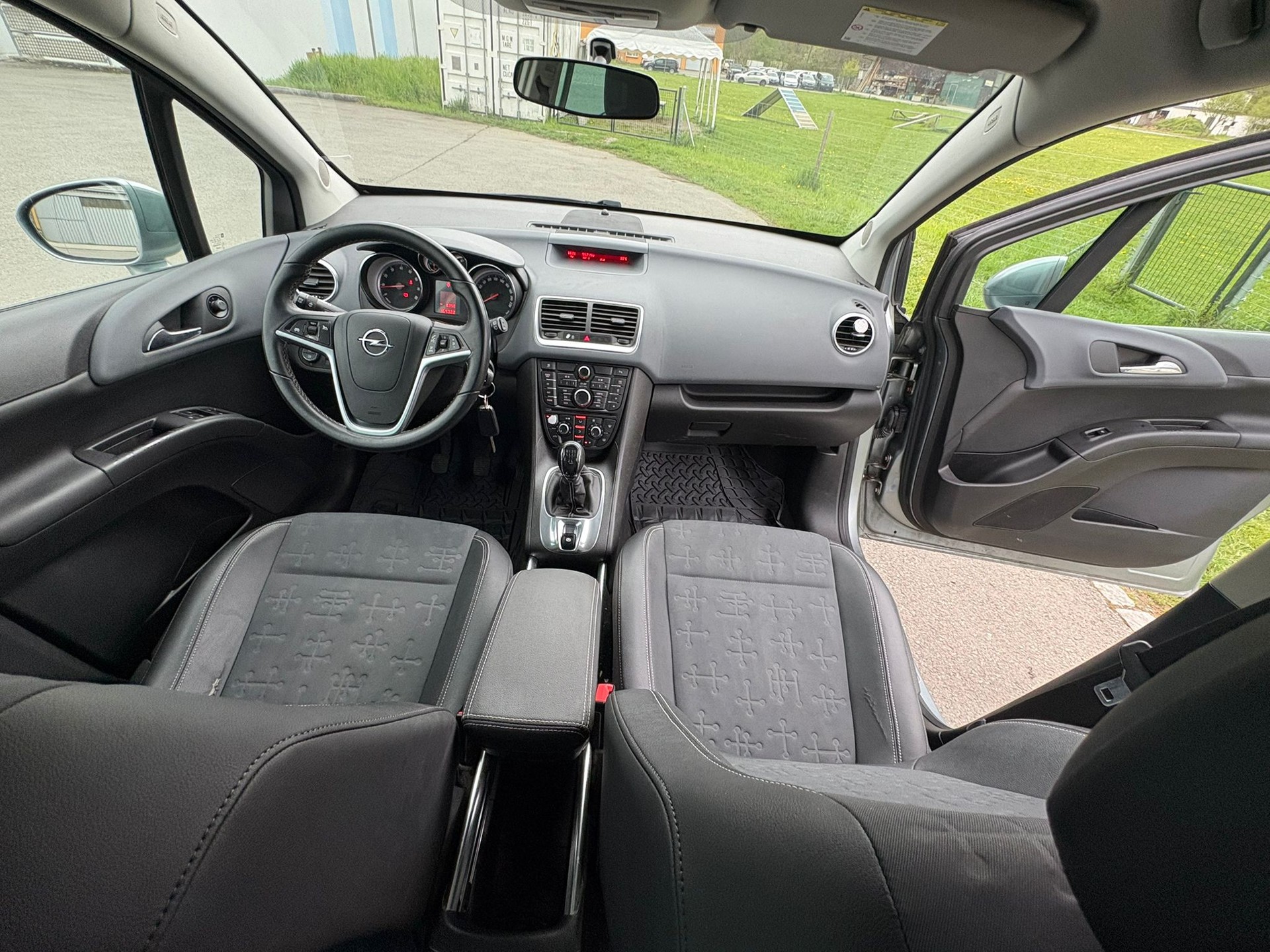 OPEL Meriva 1.4 Turbo Drive-image-3