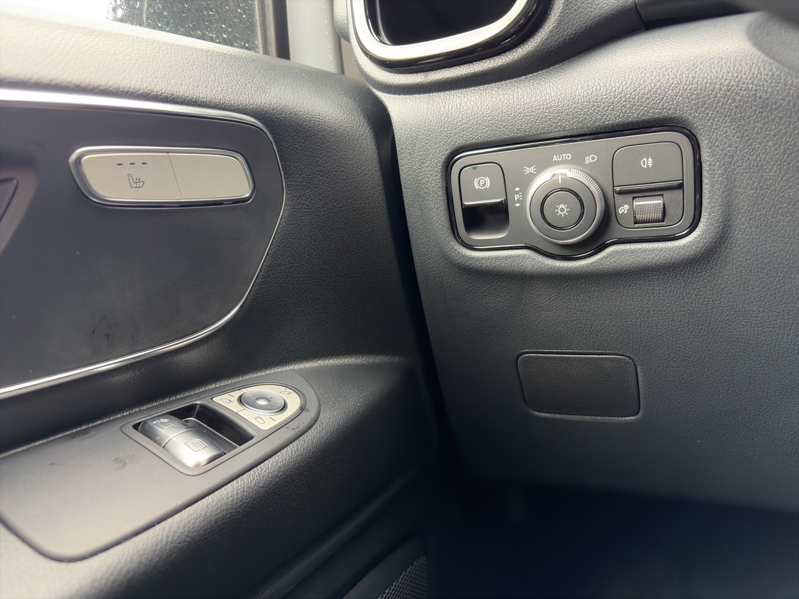 MERCEDES-BENZ Vito 116 CDI Lang Tourer FAMILY 9G-Tronic 4M Select-image-13