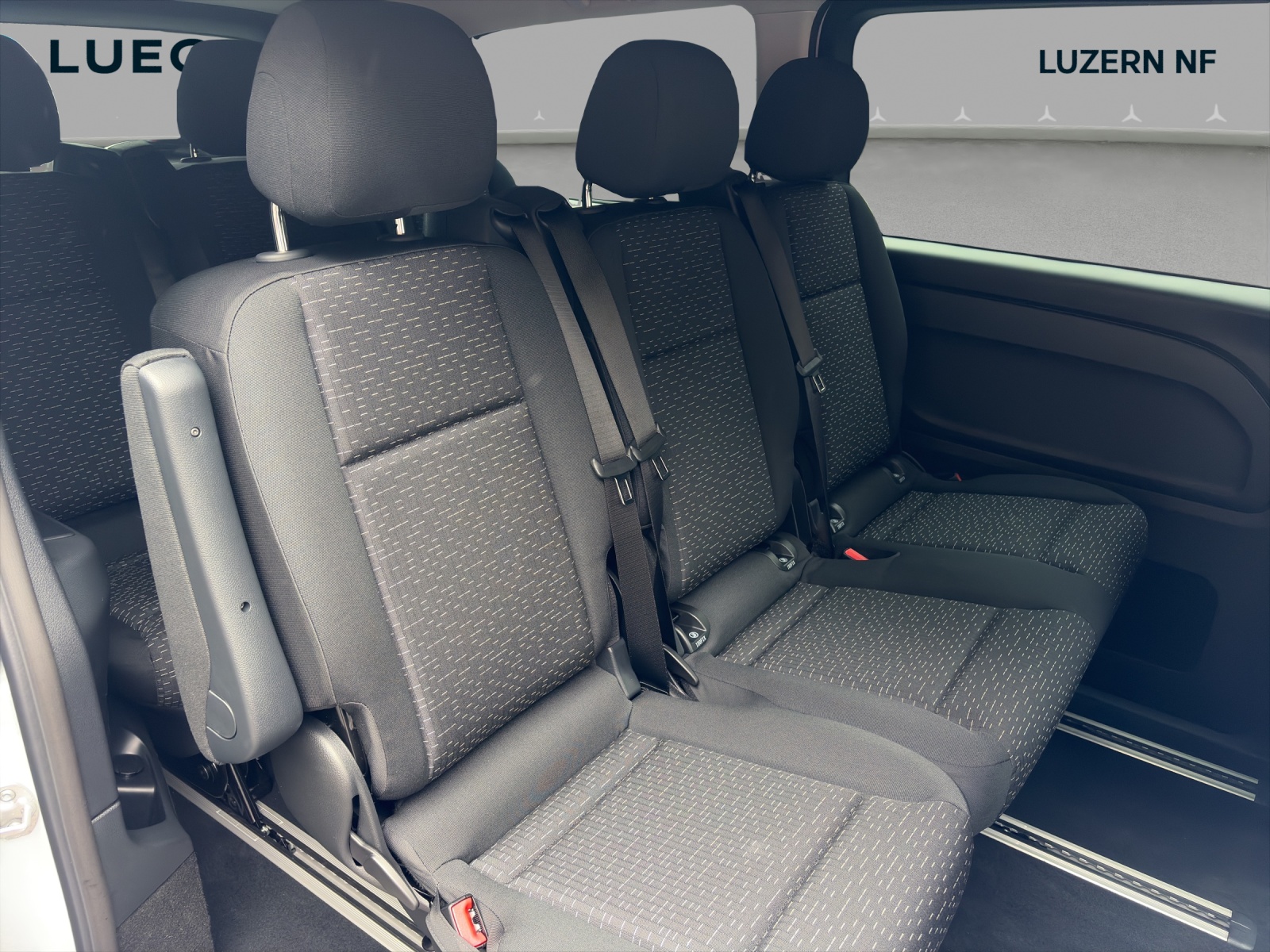 MERCEDES-BENZ Vito 116 CDI Lang Tourer FAMILY 9G-Tronic 4M Select-image-7
