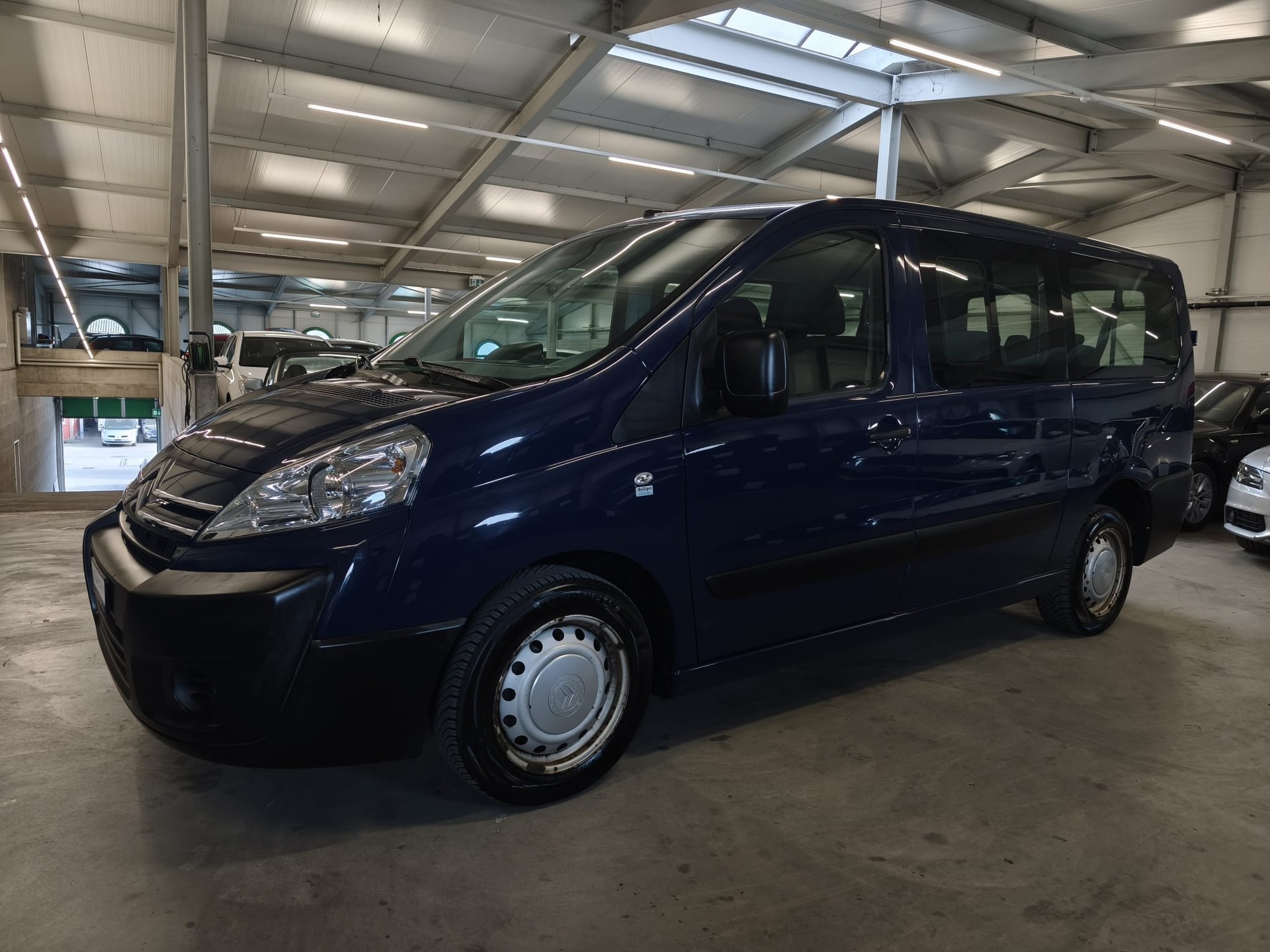 CITROEN Jumpy 2.0i 16V Loisirs L2H1-image-5