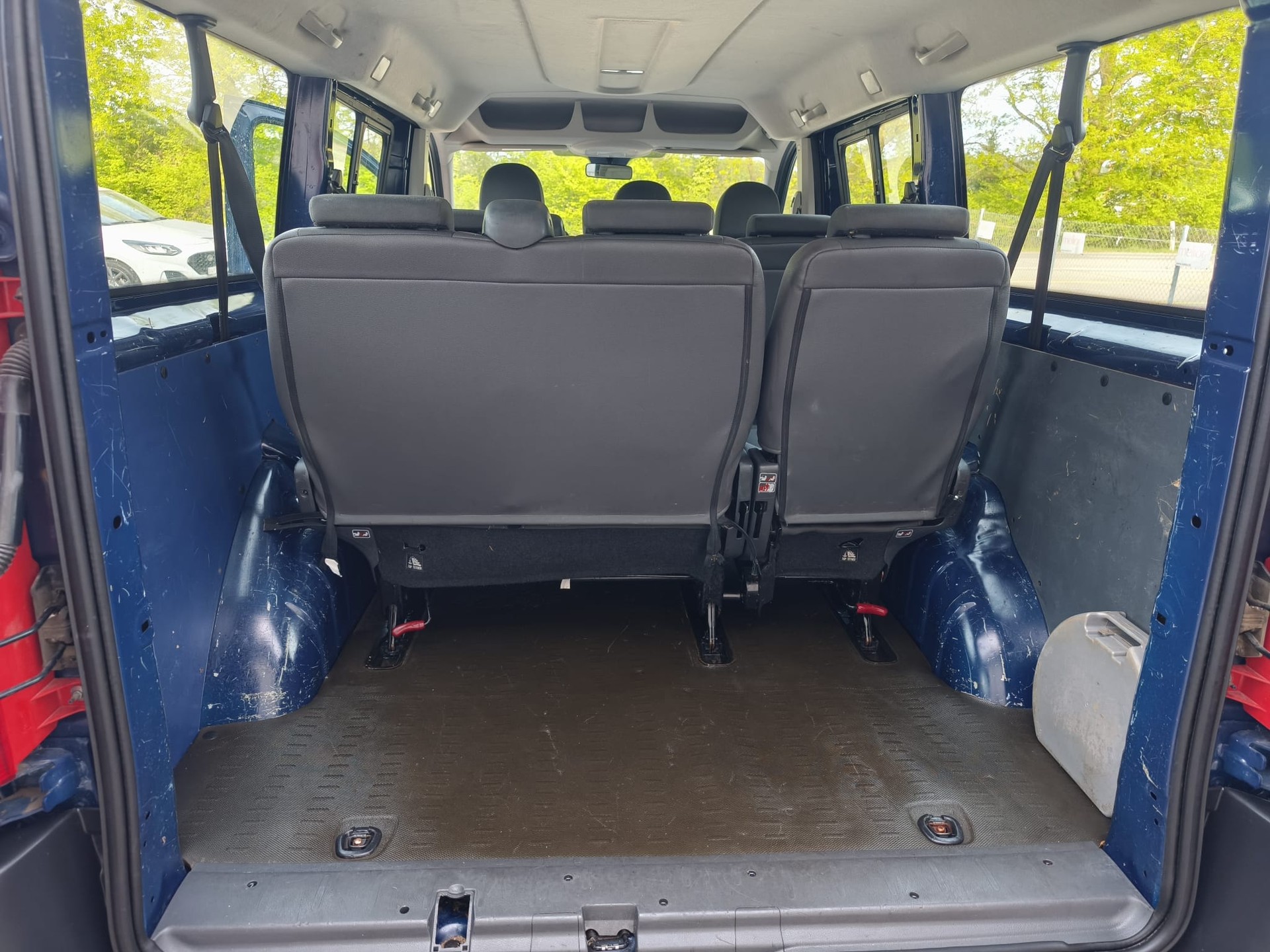 CITROEN Jumpy 2.0i 16V Loisirs L2H1-image-6