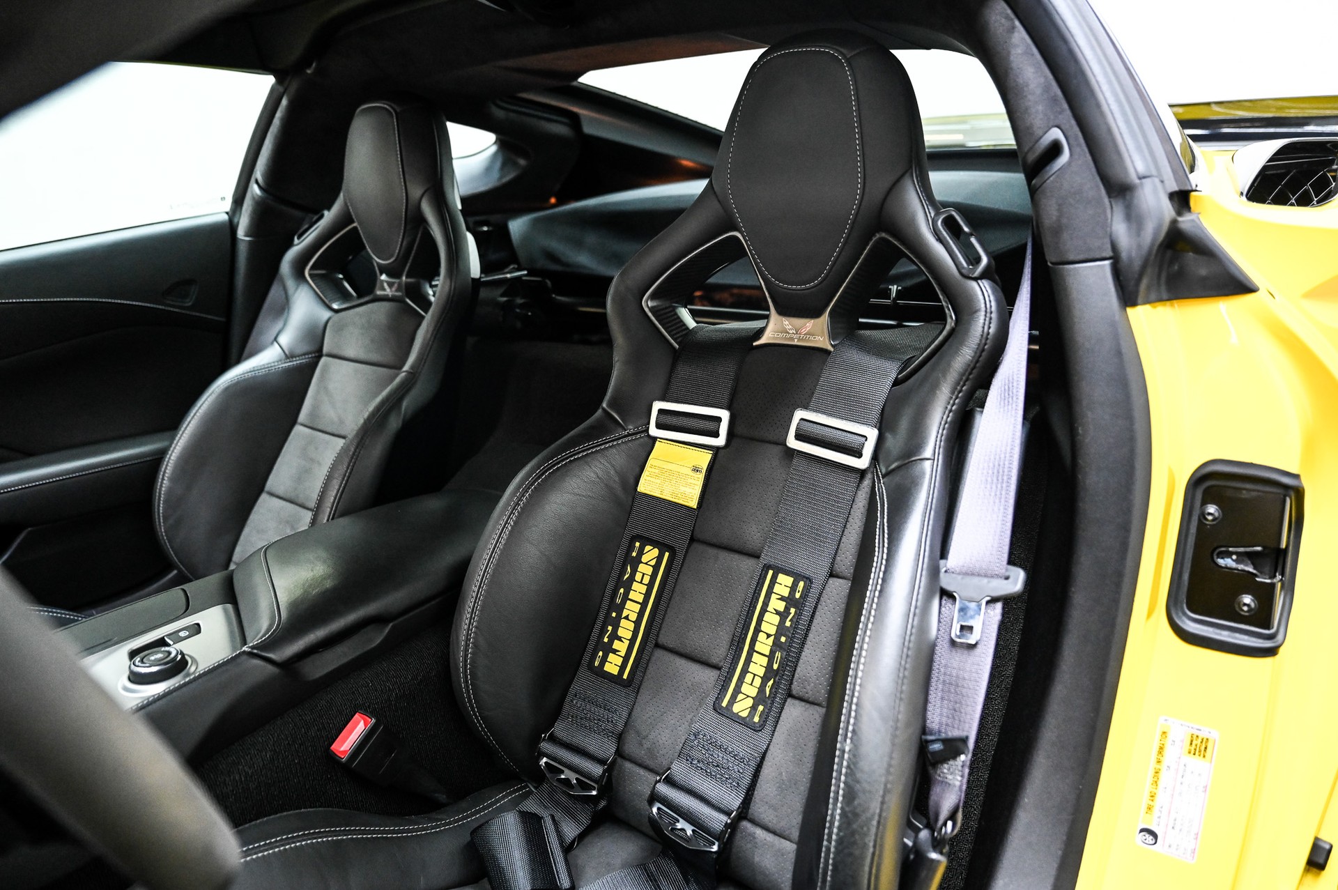 CHEVROLET Corvette Coupé Z06 3LZ-image-32