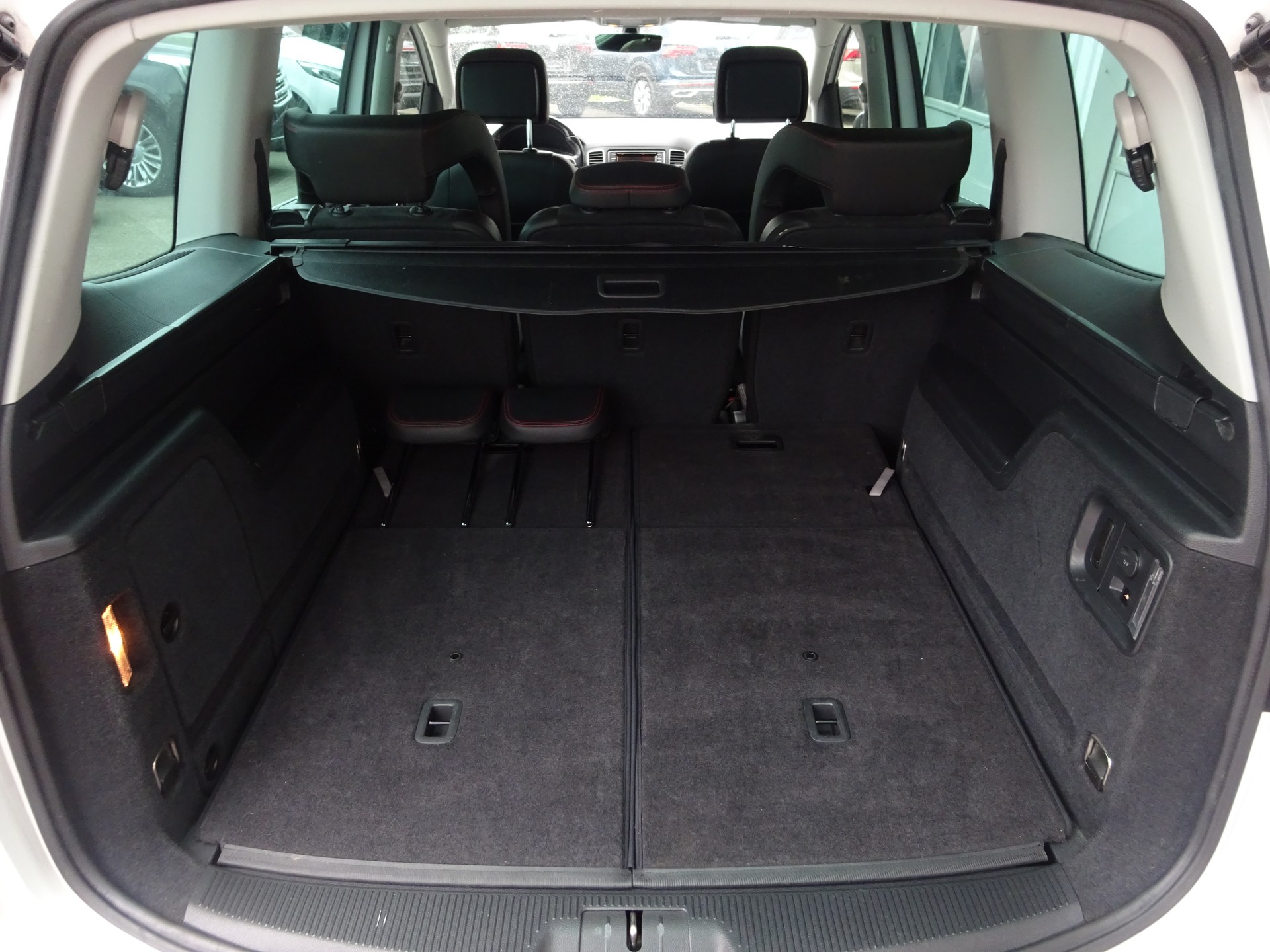 SEAT Alhambra 2.0 TDI FR Line 4Drive-image-11