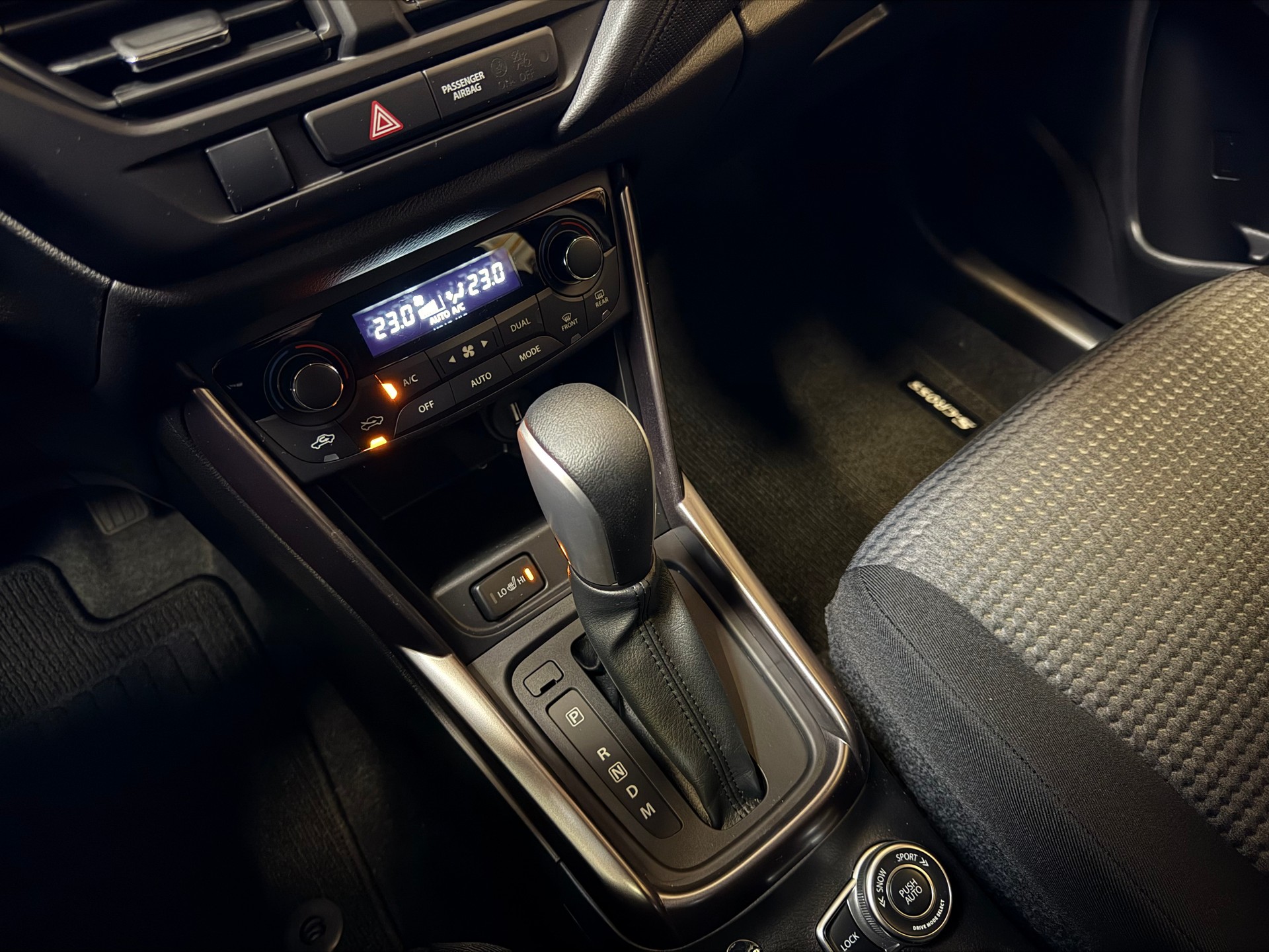 SUZUKI S-Cross 1.4 16V Compact+ MHD Automatic-image-18