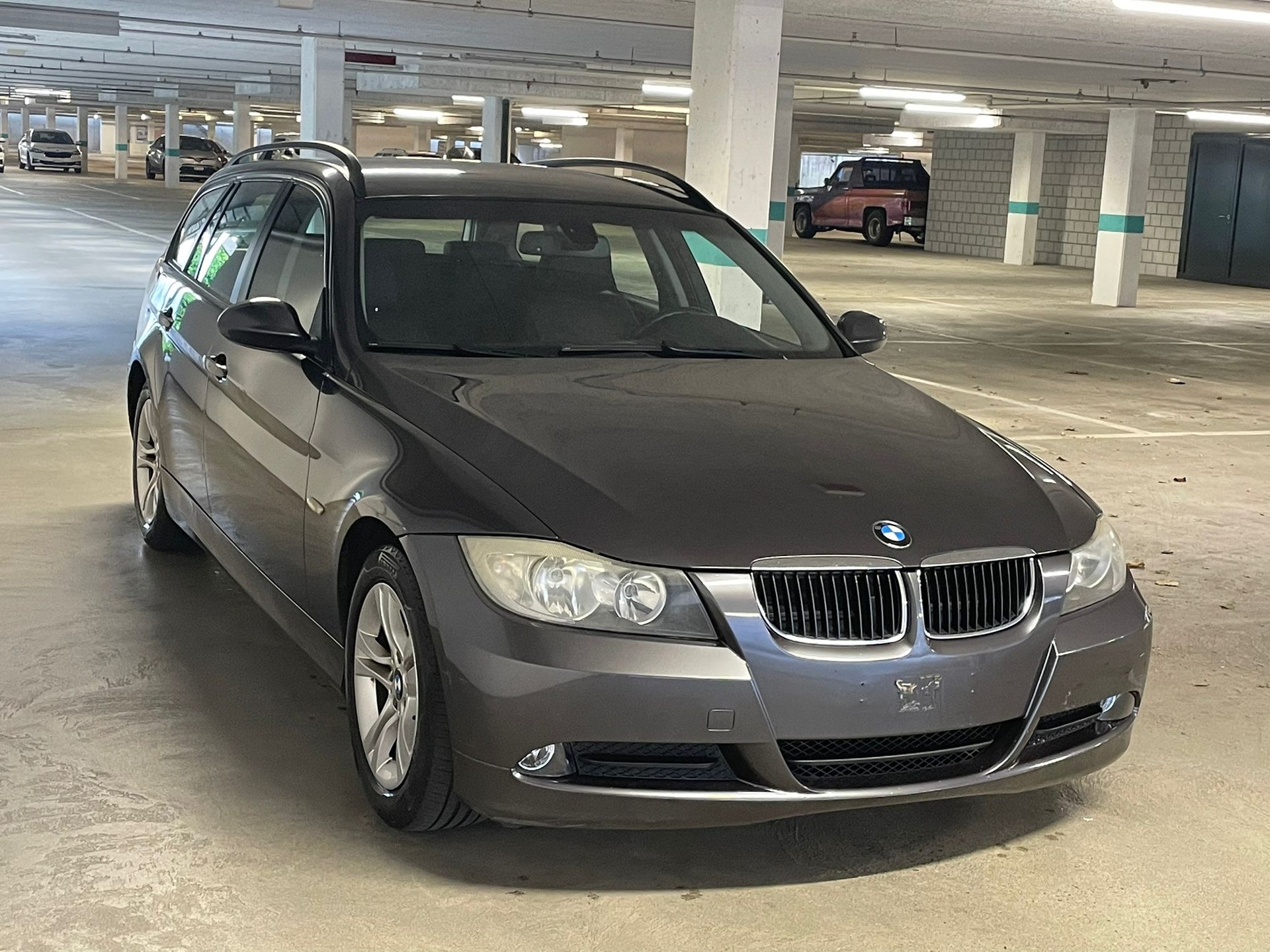 BMW 318i Touring GARANTIE-image-5