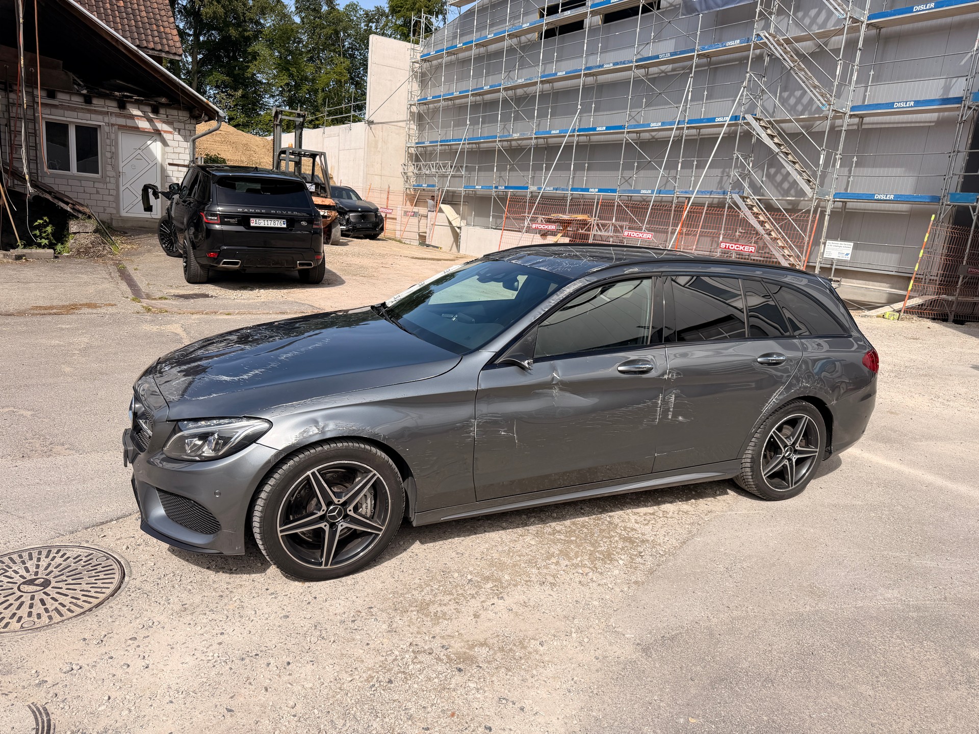MERCEDES-BENZ C 43 AMG 4Matic 9G-Tronic-image-4