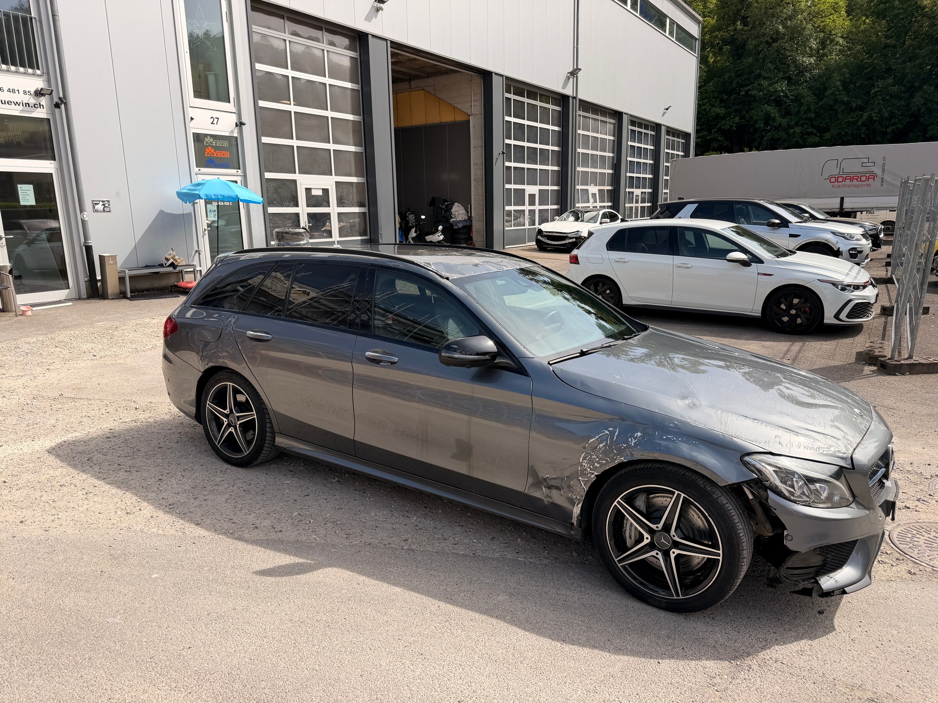 MERCEDES-BENZ C 43 AMG 4Matic 9G-Tronic-image-8