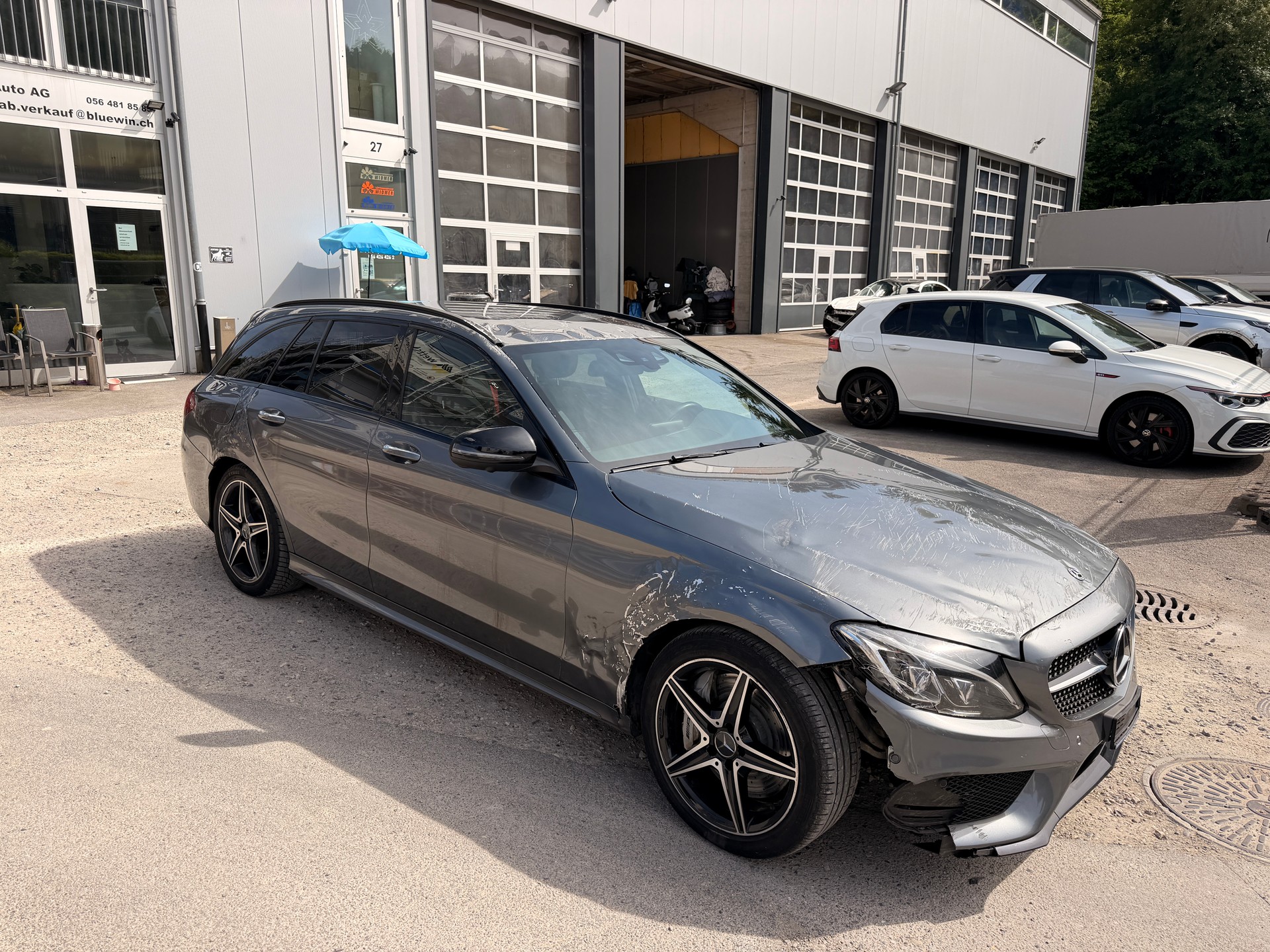 MERCEDES-BENZ C 43 AMG 4Matic 9G-Tronic-showroom-element-2