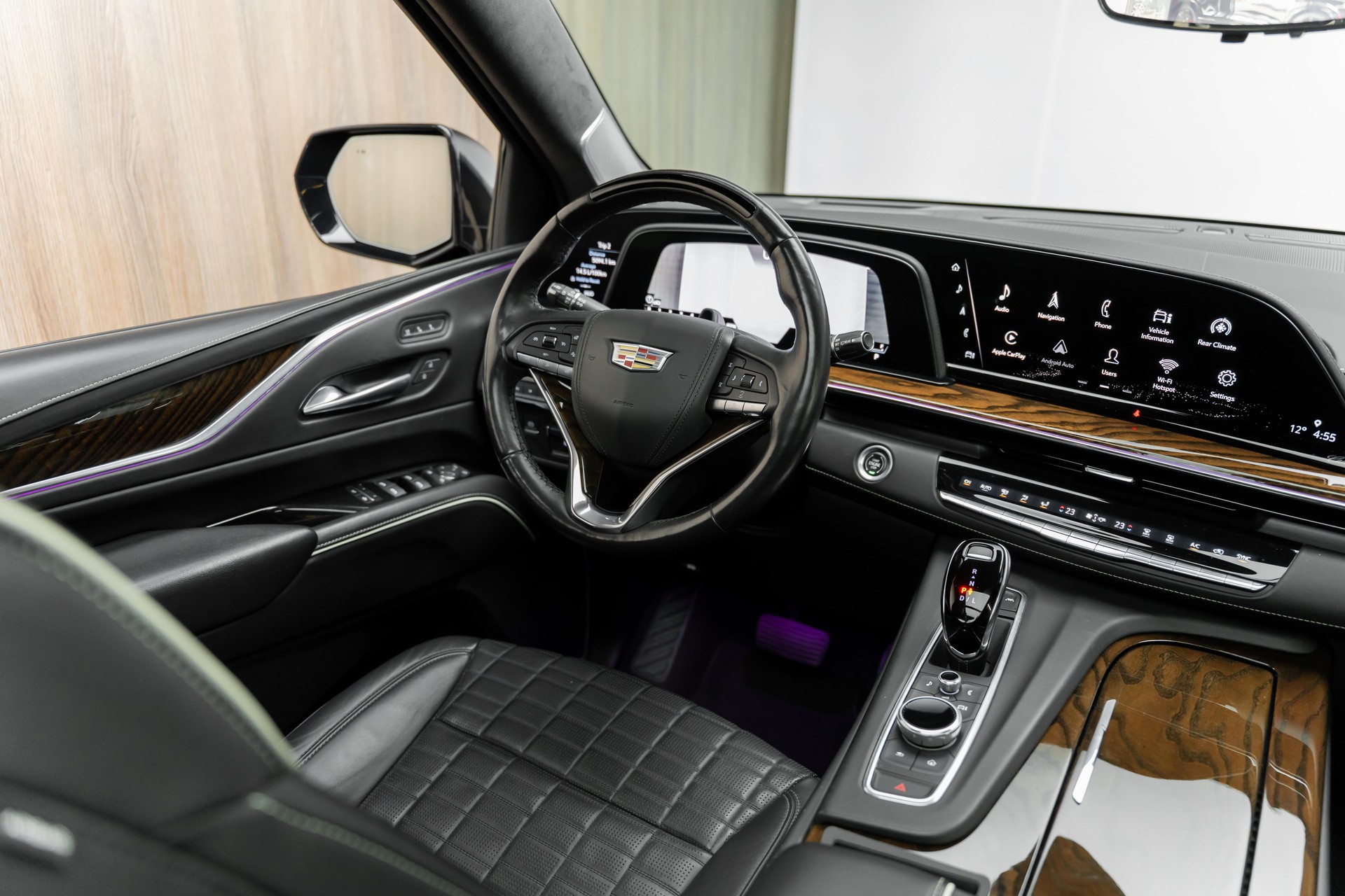 CADILLAC ESCALADE-image-19