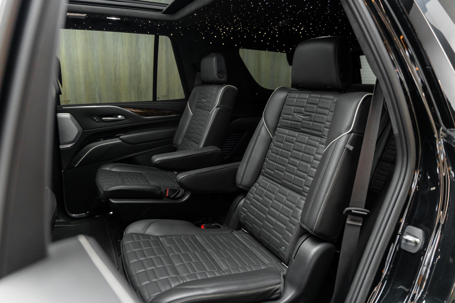 CADILLAC ESCALADE-image-8